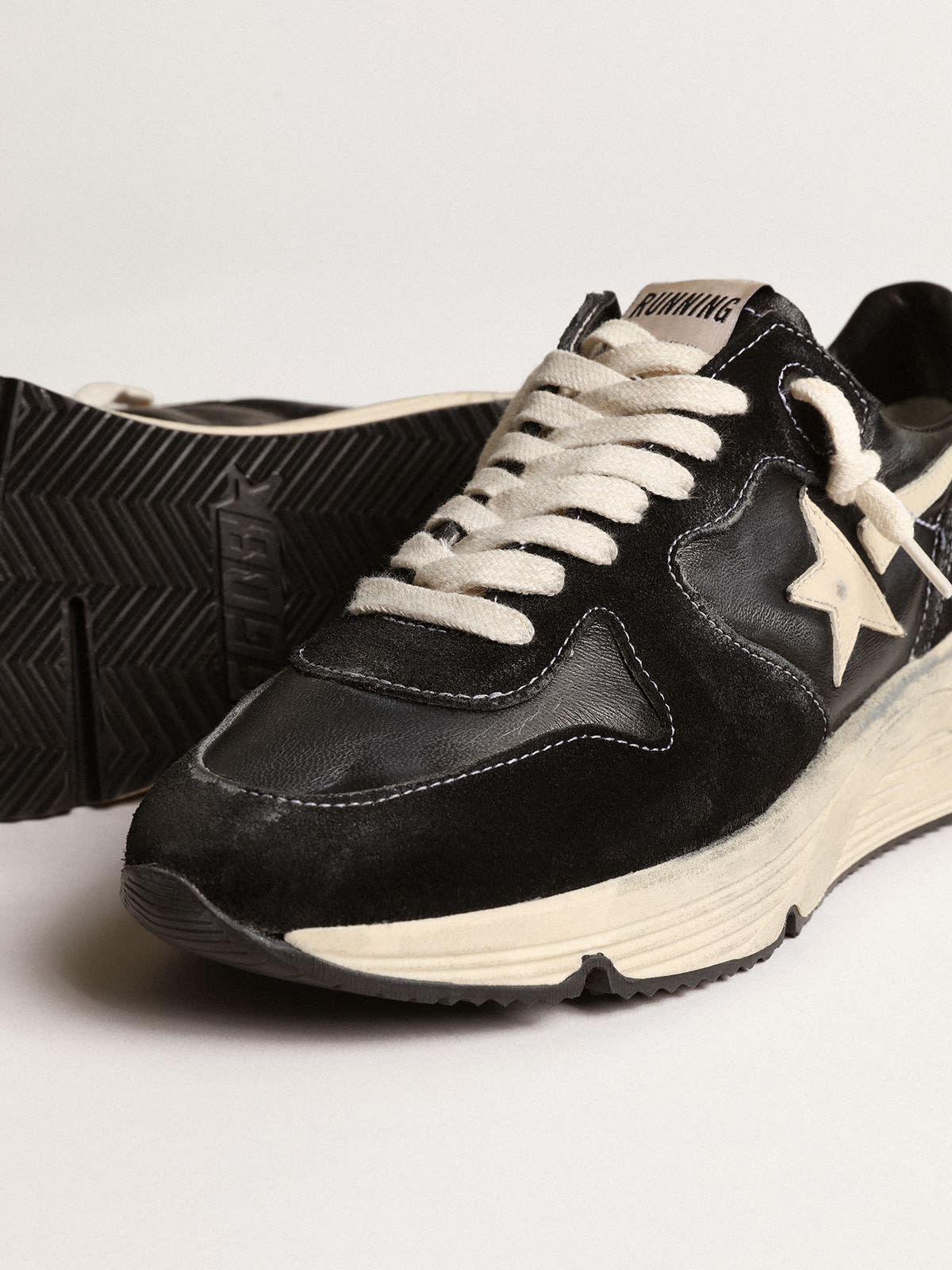 Golden Goose - Damen Running Sole aus schwarzem Nappa und Rauleder in 