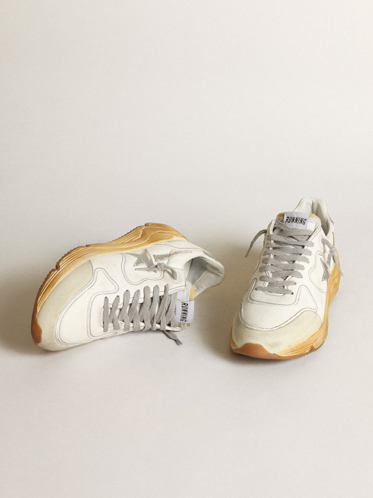 Golden Goose - Running Sole sneakers with star and heel tab in leather with silver-colored digital print in 