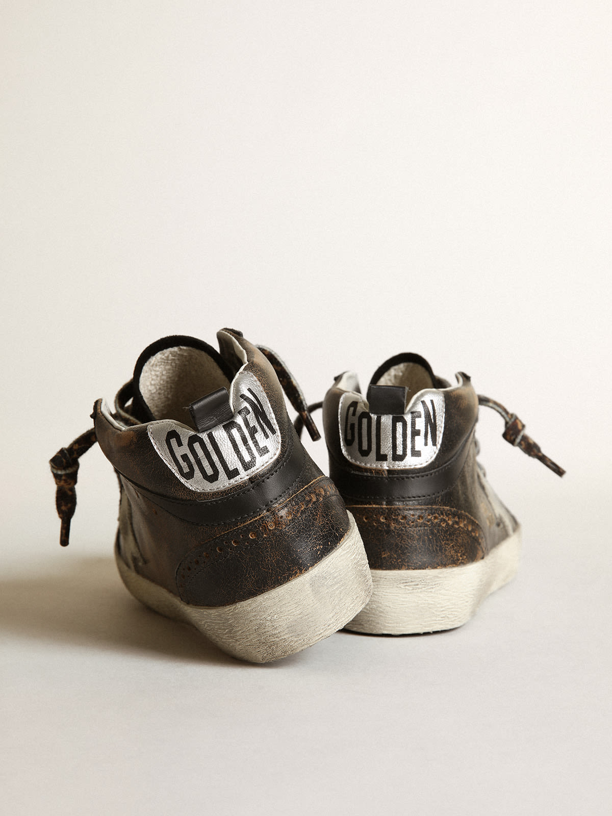 Golden goose store black midstar