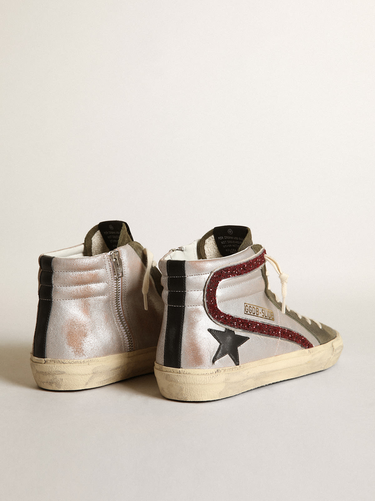 Silver Slide with a black leather star and glitter flash | Golden Goose