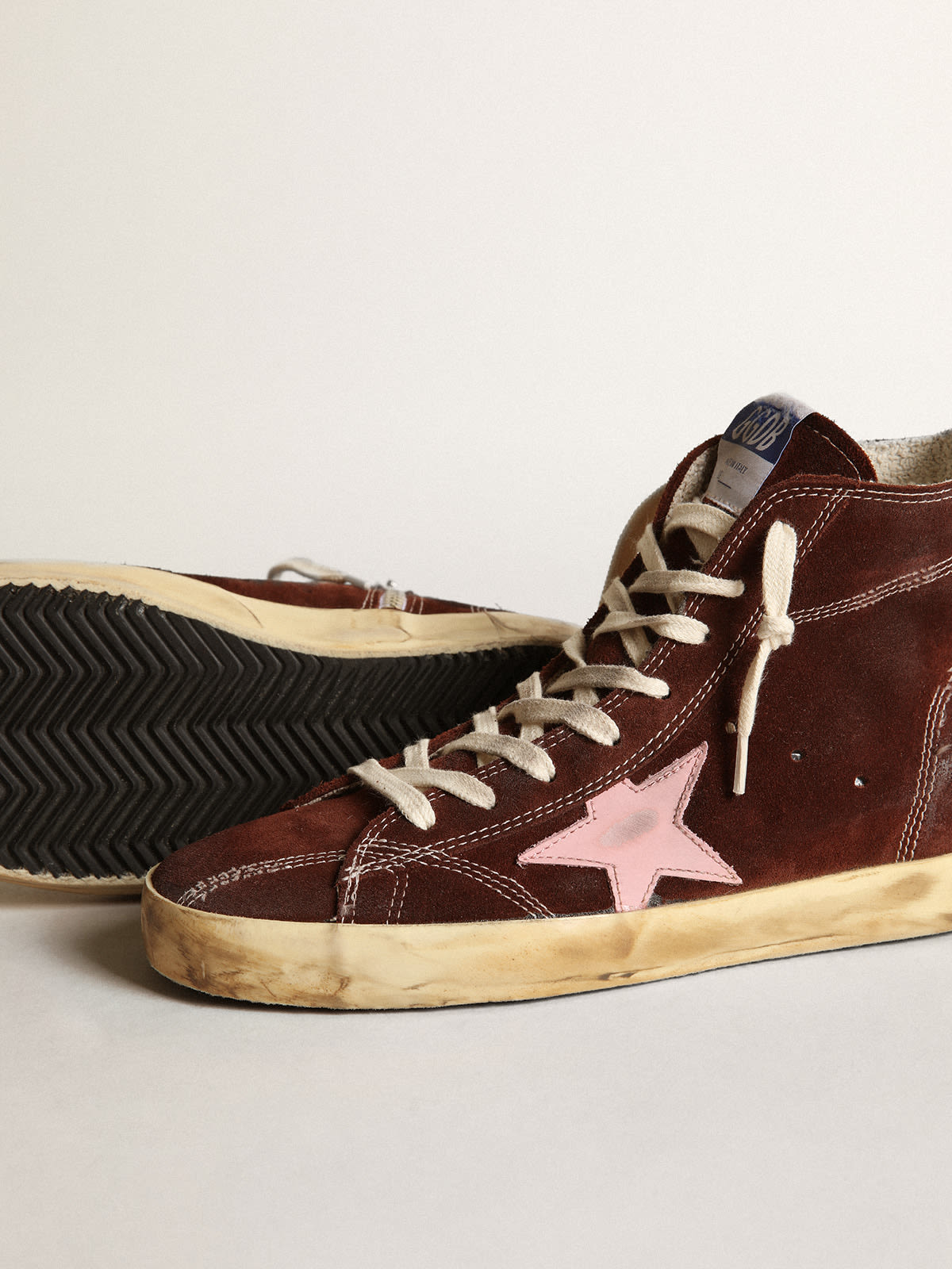 Golden Goose - Sneaker Francy in suede marrone con stella in pelle rosa e talloncino in nappa nera in 