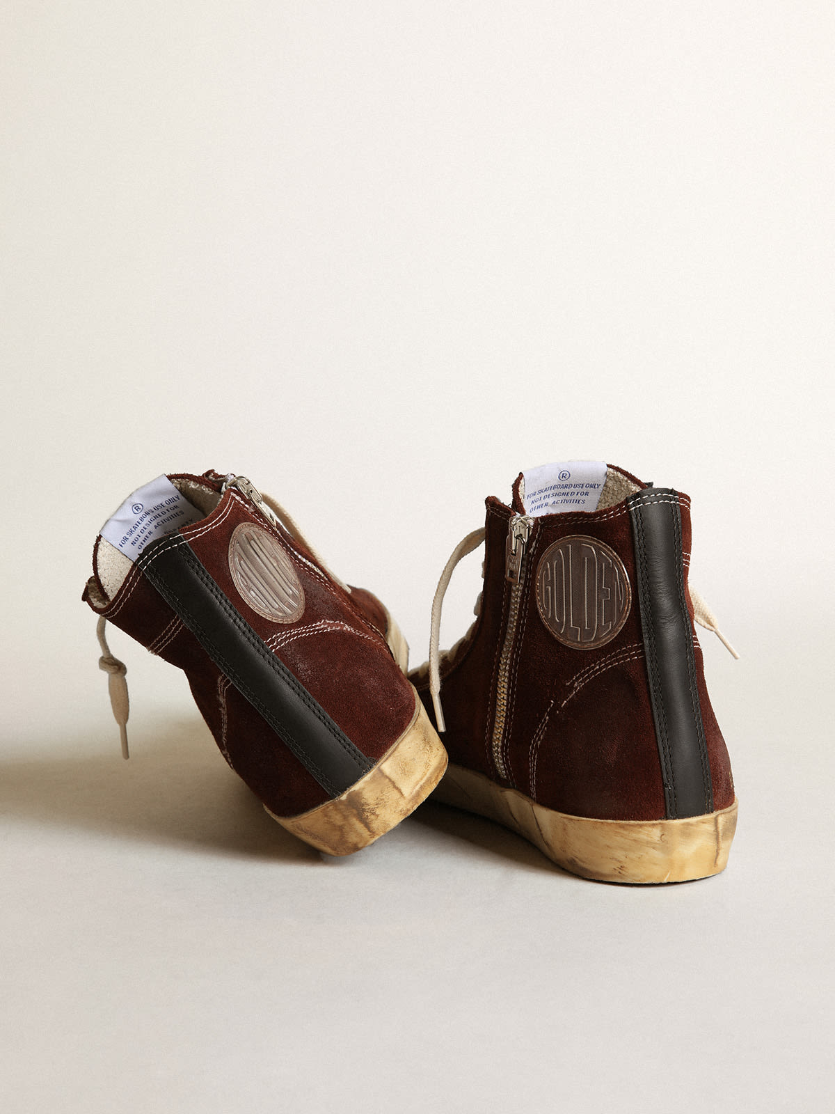 Golden Goose - Sneakers Francy en daim marron avec étoile en cuir rose et contrefort en cuir nappa noir in 