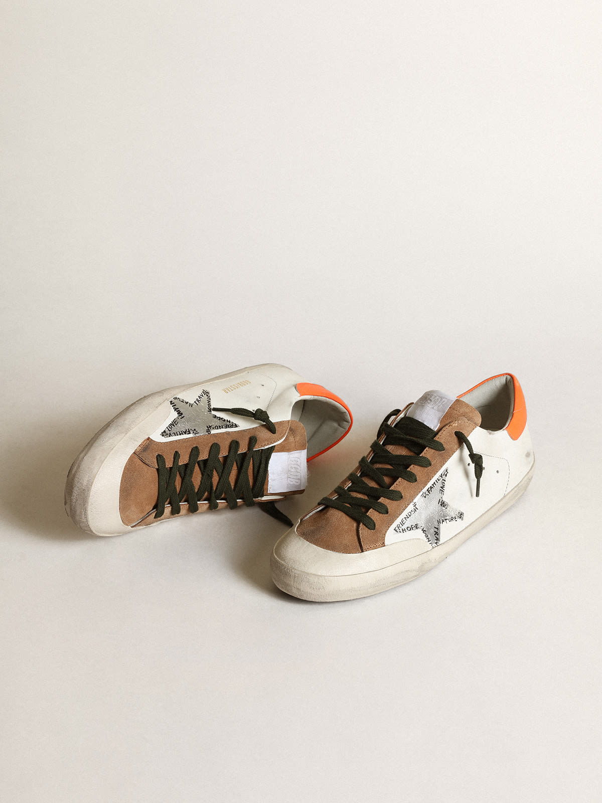 Golden Goose - Super-Star Penstar sneakers with silver screen-printed star and fluorescent orange leather heel tab in 