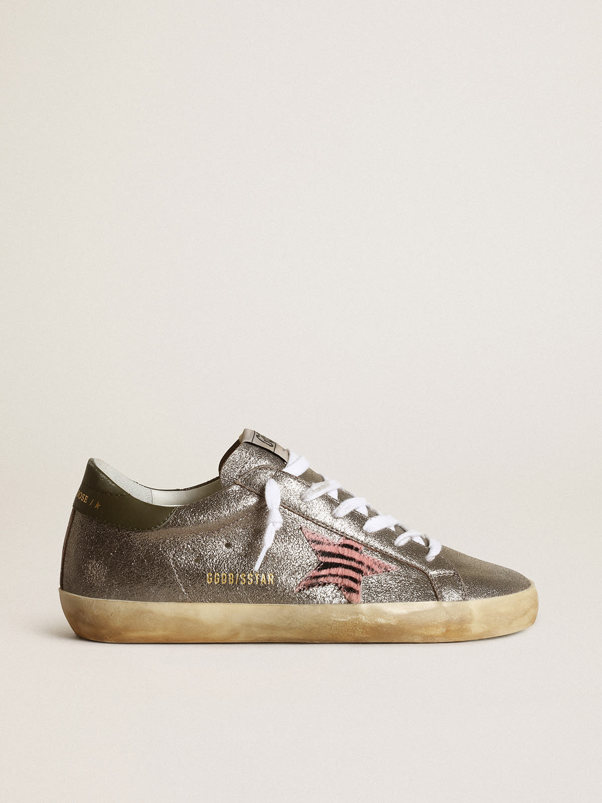 Super-Star LTD in gray laminated suede with a pony skin star | Golden Goose