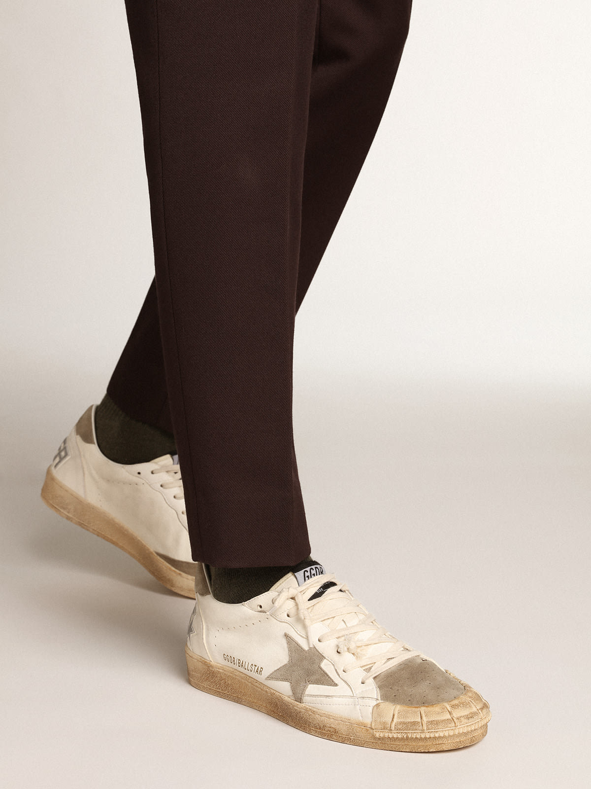 Golden Goose - Men's Ball Star LTD sneakers in white nappa leather with dove-gray suede star and heel tab in 