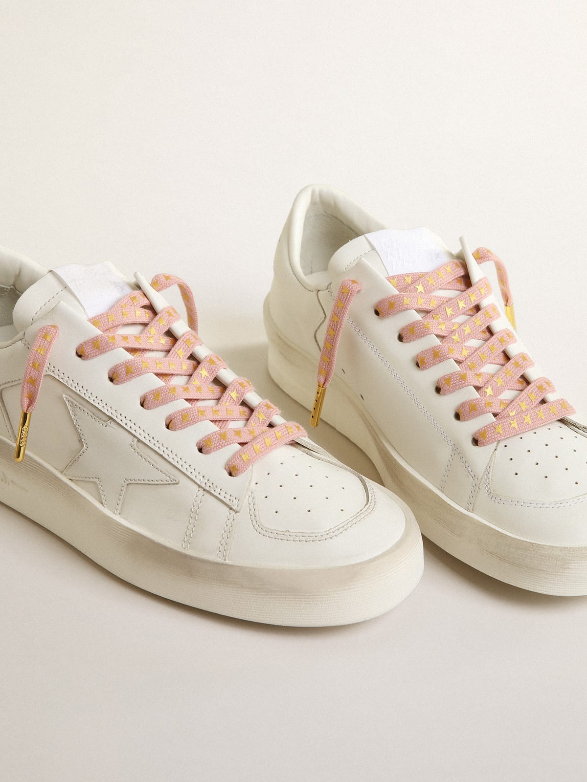 Golden Goose - Old-rose laces with contrasting gold stars in 