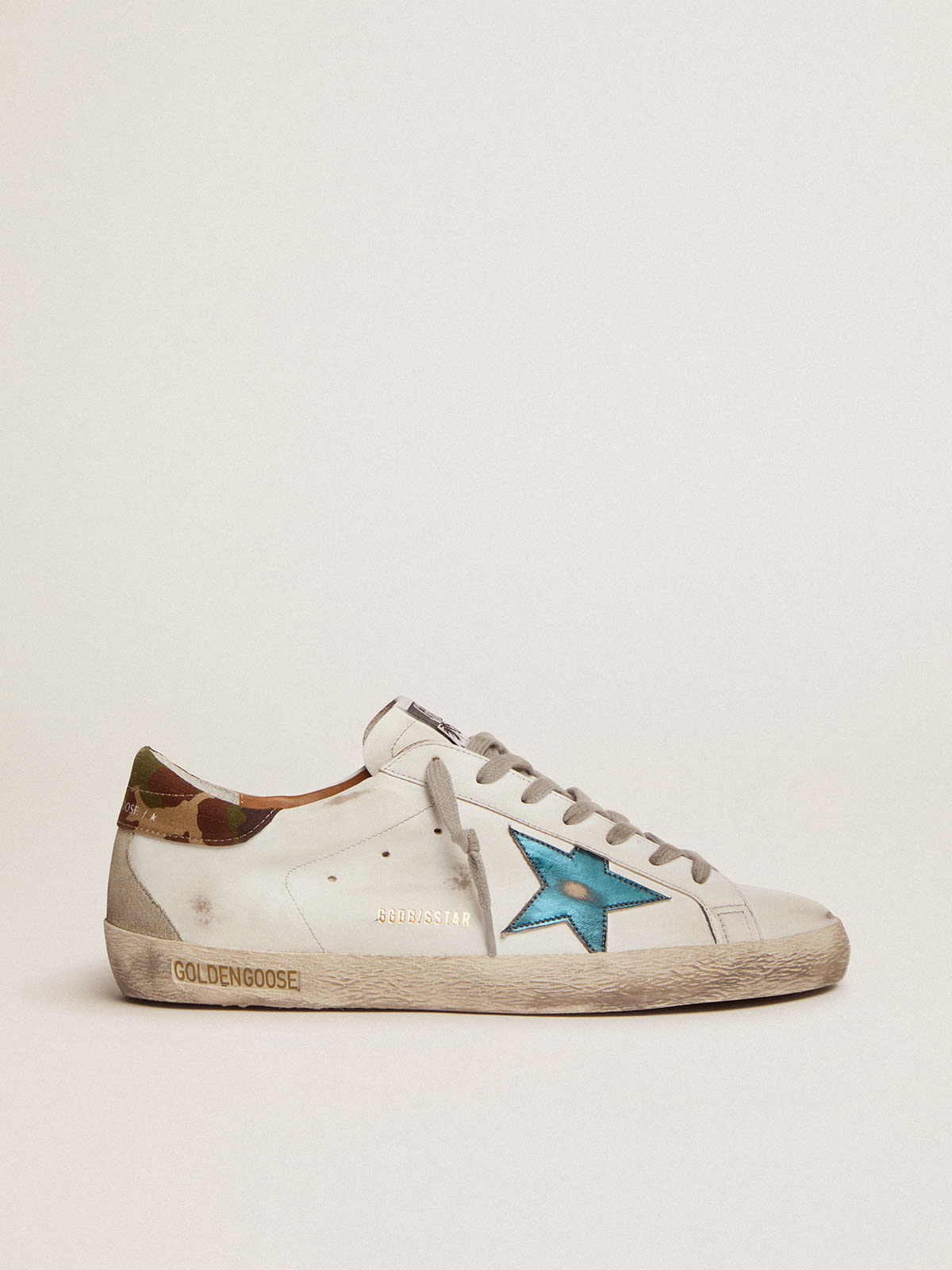 Golden Goose - Sneaker Super-Star con stella in pelle laminata blu petrolio e talloncino in tessuto ripstop camou in 