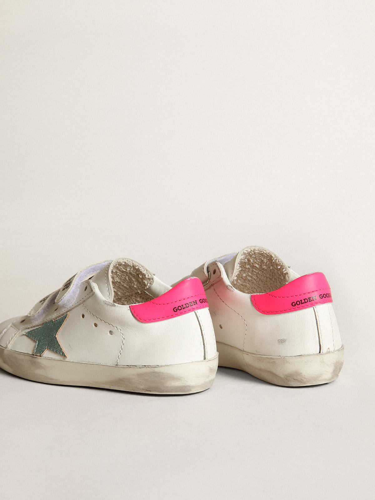 Golden Goose - Young Old School mit Stern aus aquamarin Metallic-Leder in 