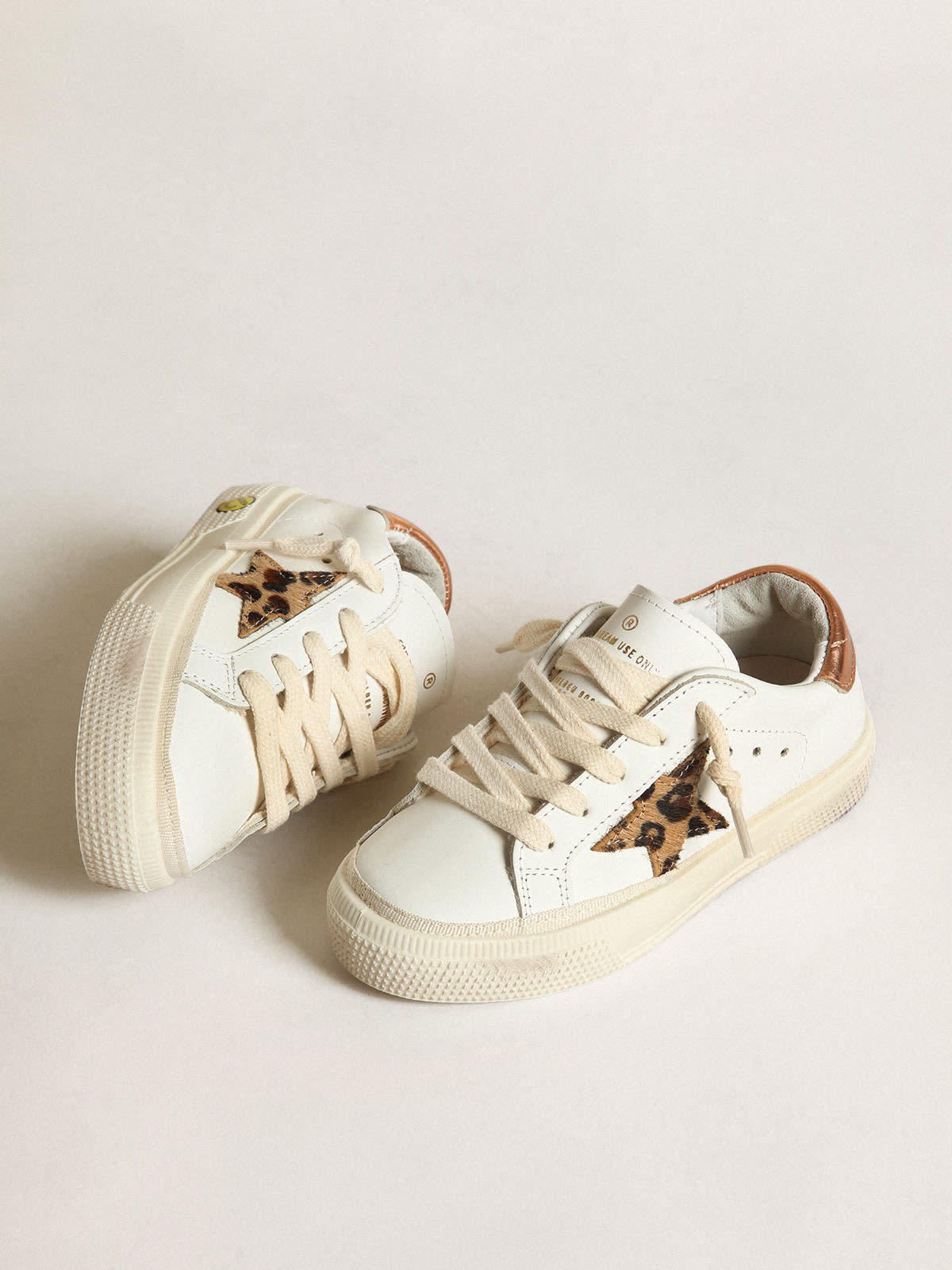 Golden Goose - Young May com estrela de cavalinho leopardo e talão cor de cobre in 