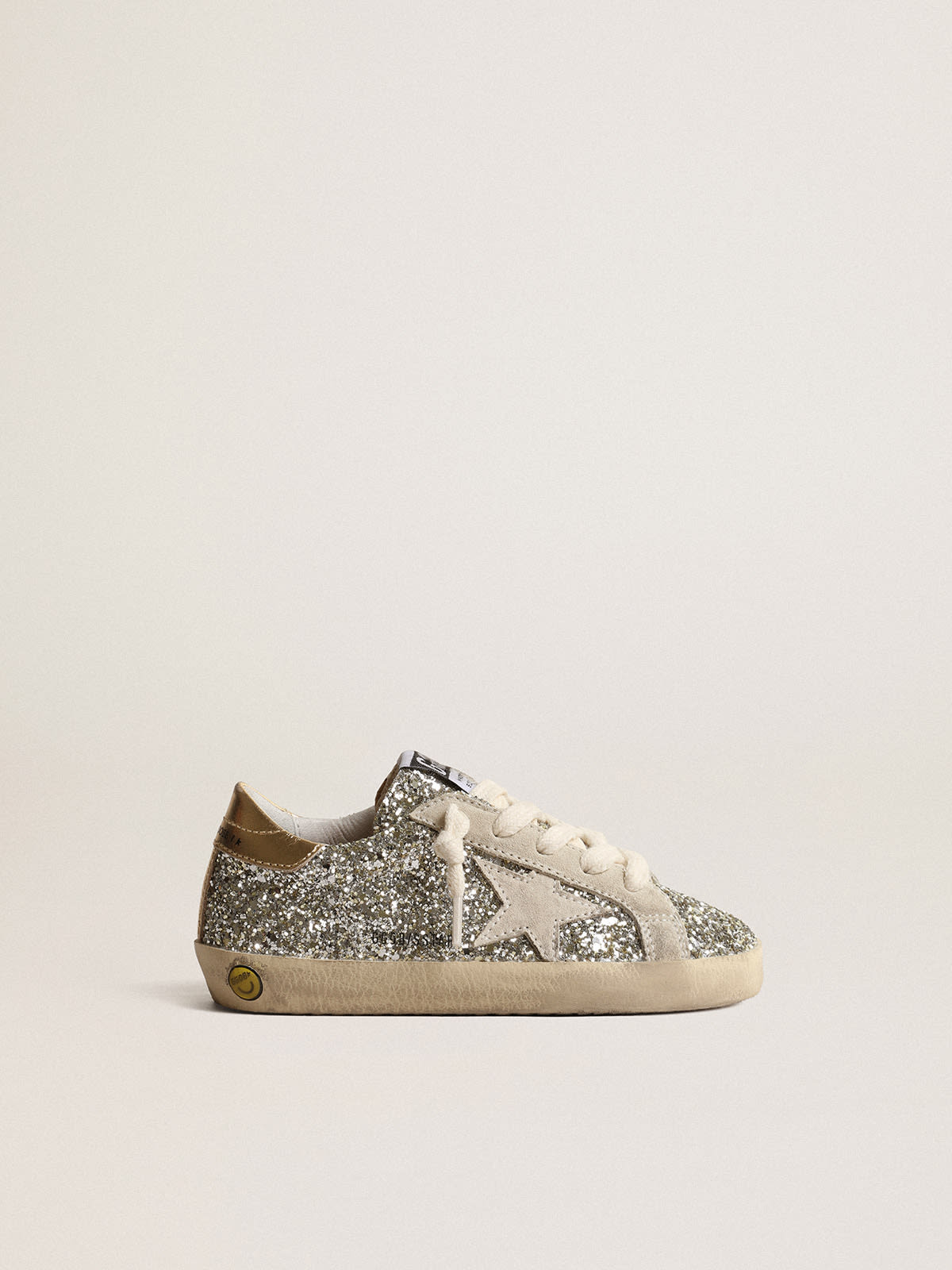 bicapa lechuga pelo Super-Star Junior in glitter with a suede star and gold heel tab | Golden  Goose