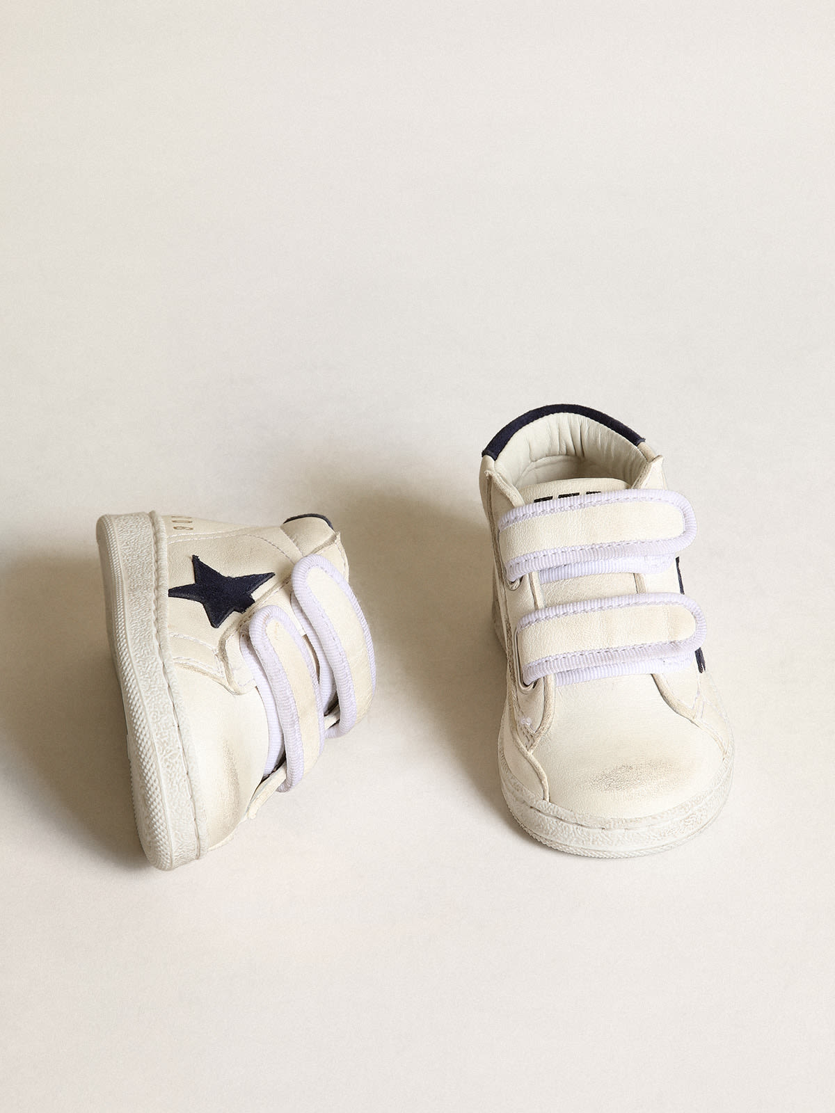Golden Goose - June in nappa leather with dark blue suede star and heel tab in 