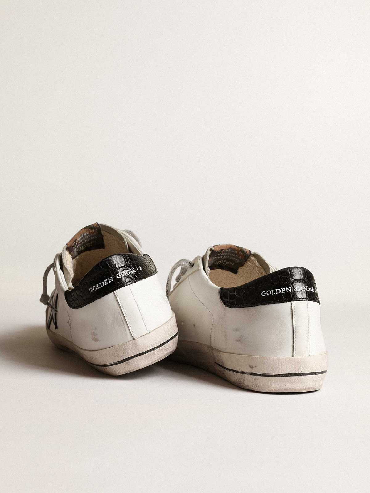 Golden Goose - Super-Star with blue metallic leather star and black heel tab in 