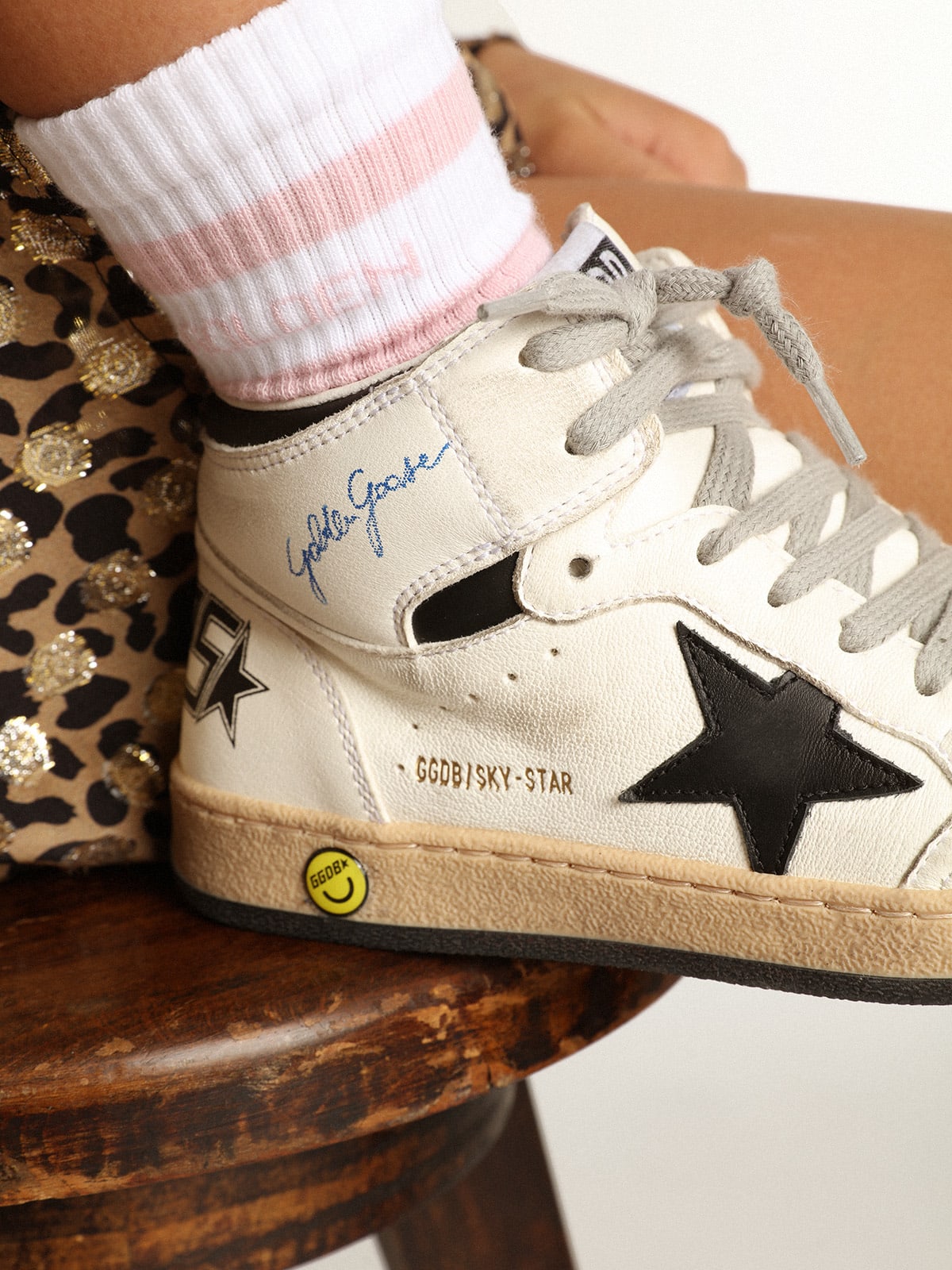 Golden Goose - White cotton socks with pink stripes and Golden Goose logo  in 
