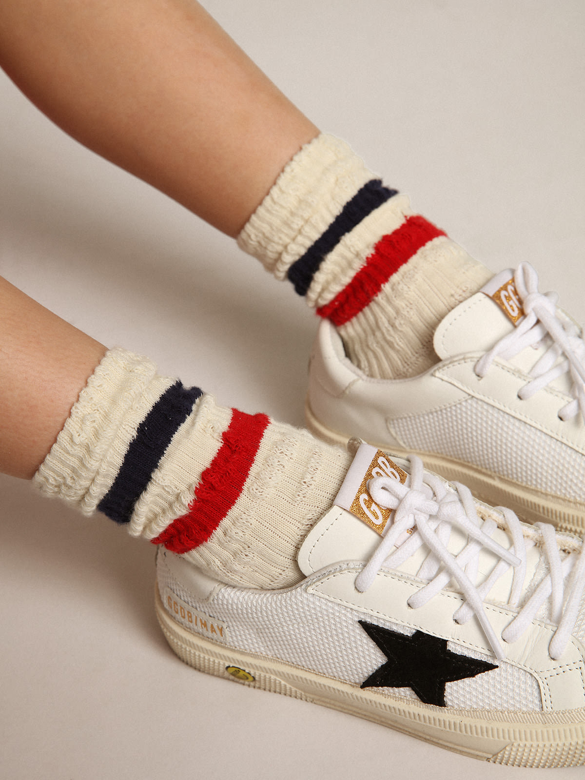 Golden Goose - Socks in distressed-finish white cotton with red and navy stripes in 