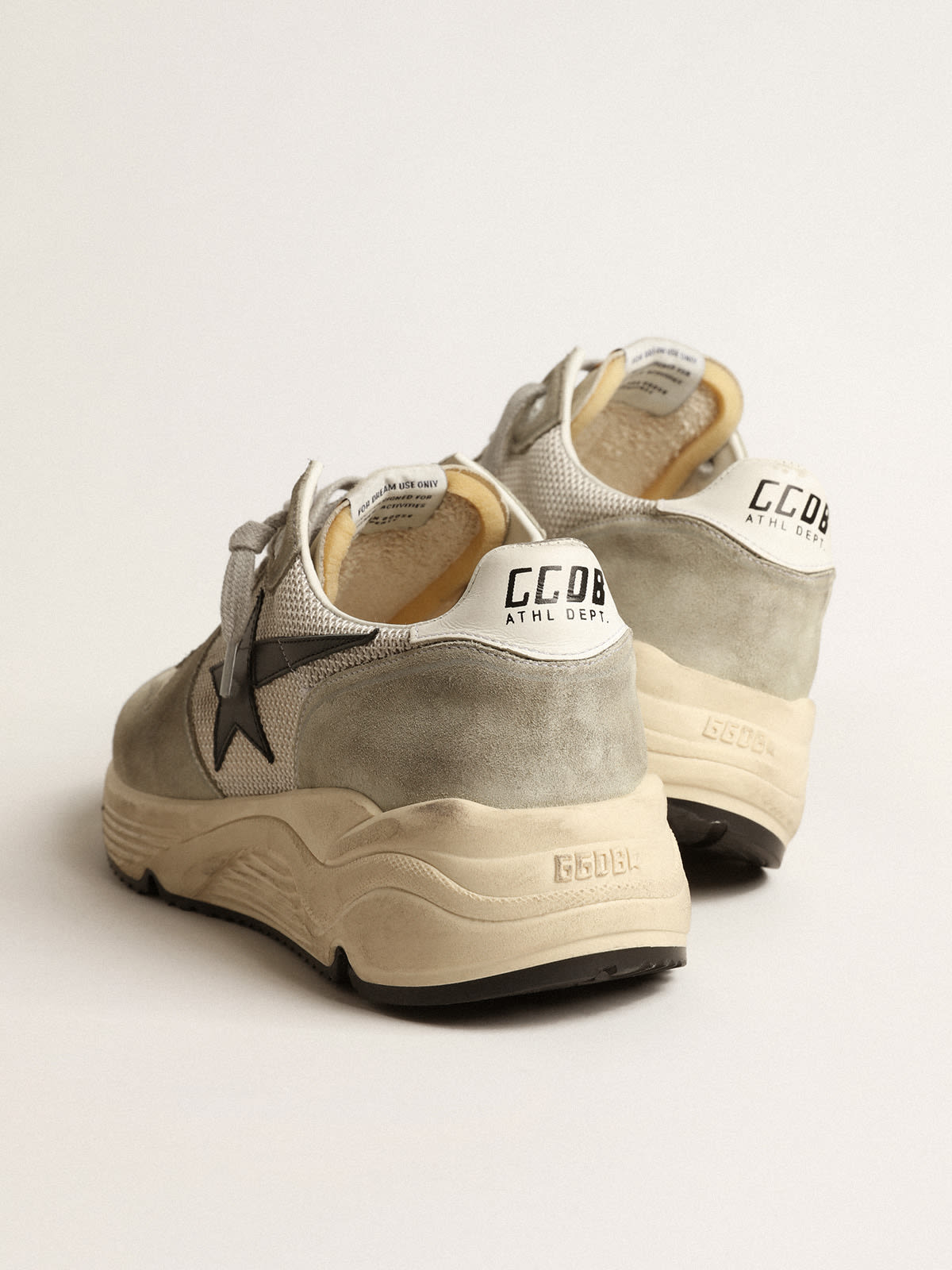 Golden Goose - Running Sole in ice-gray suede and mesh with black leather star in 