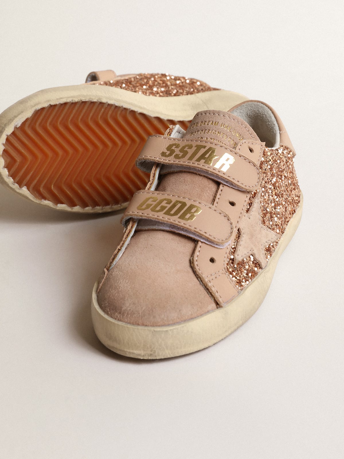Golden Goose - Old School Teen in peach-pink glitter with pink suede star in 
