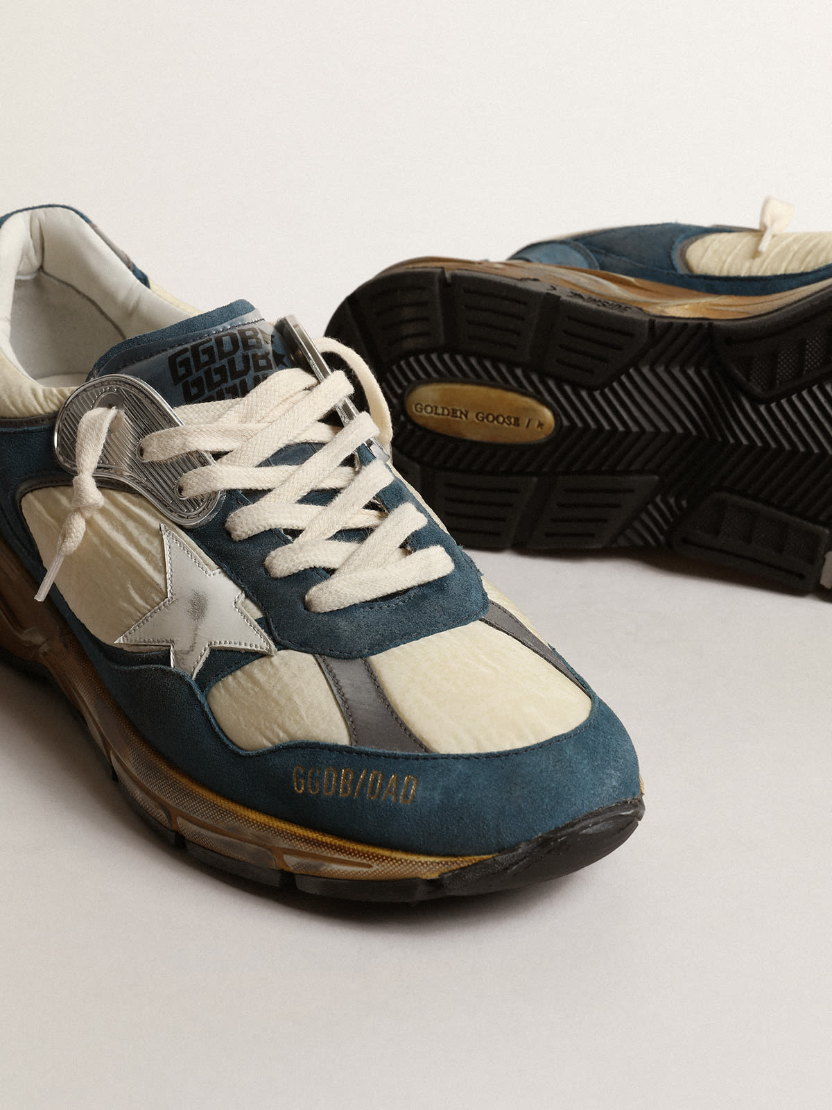 Golden Goose - Men’s Dad-Star in petrol-blue suede with white leather star in 