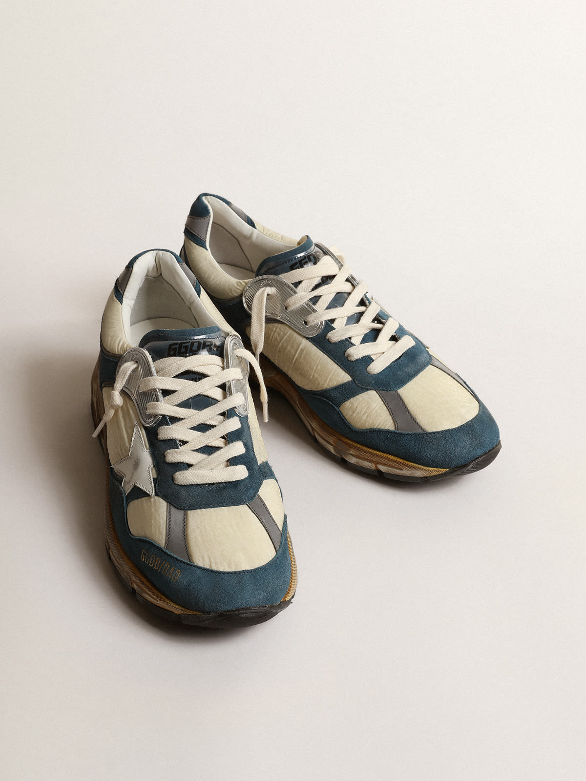 Golden Goose - Men’s Dad-Star in petrol-blue suede with white leather star in 