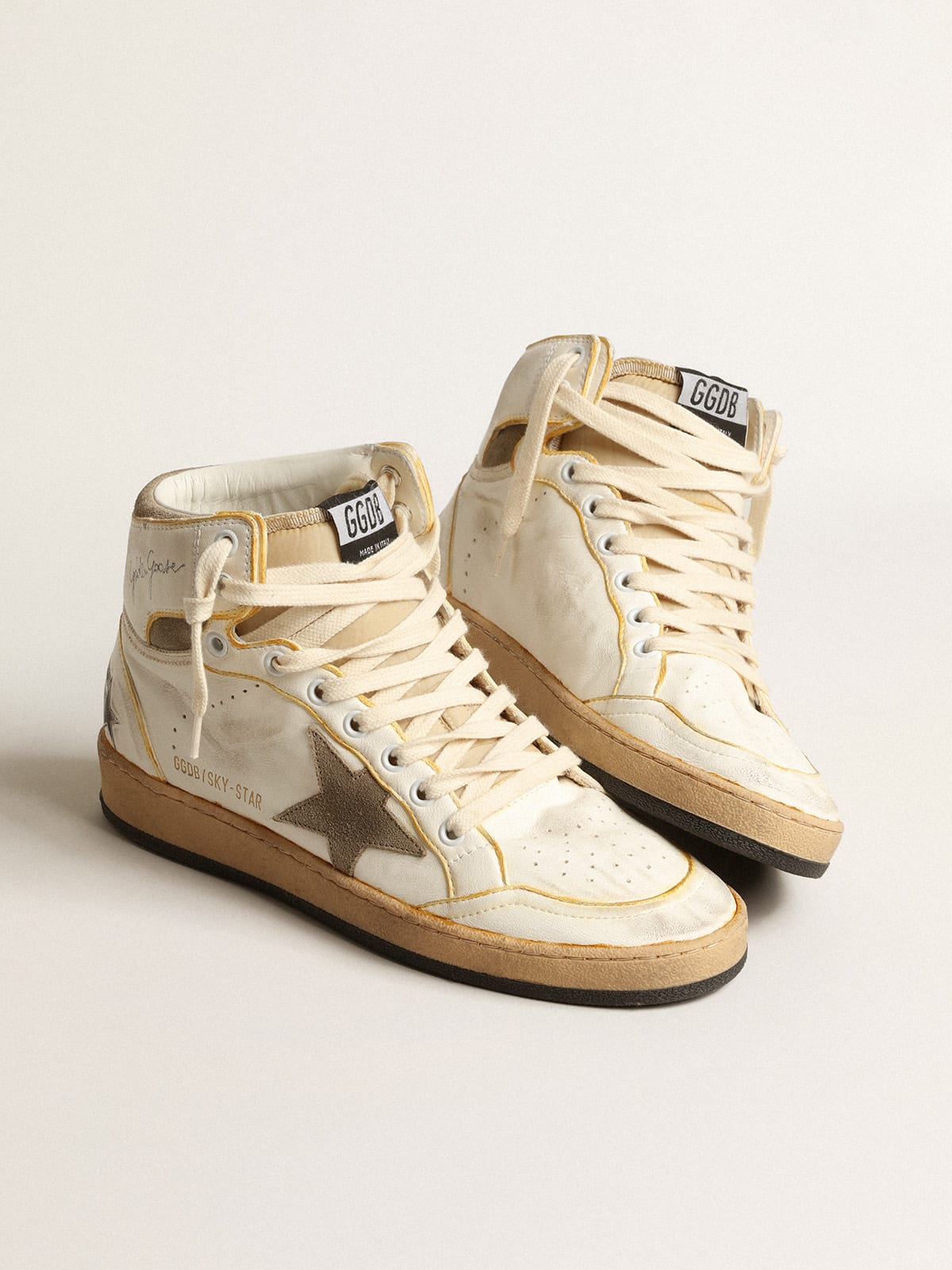 Golden Goose - Men’s Sky-Star in white nappa leather with dove-gray suede star in 