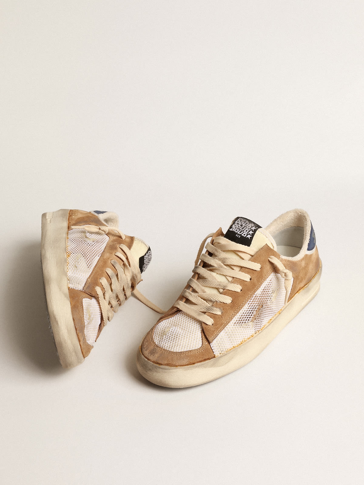 Golden Goose - Stardan in nylon e rete beige con inserti in suede tabacco in 