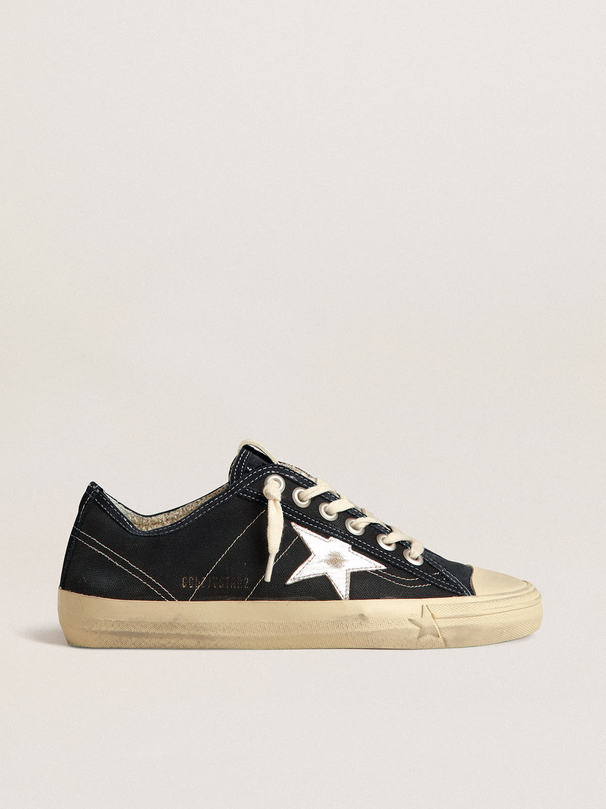 V-Star in navy-blue canvas with a silver laminated leather star | Golden  Goose