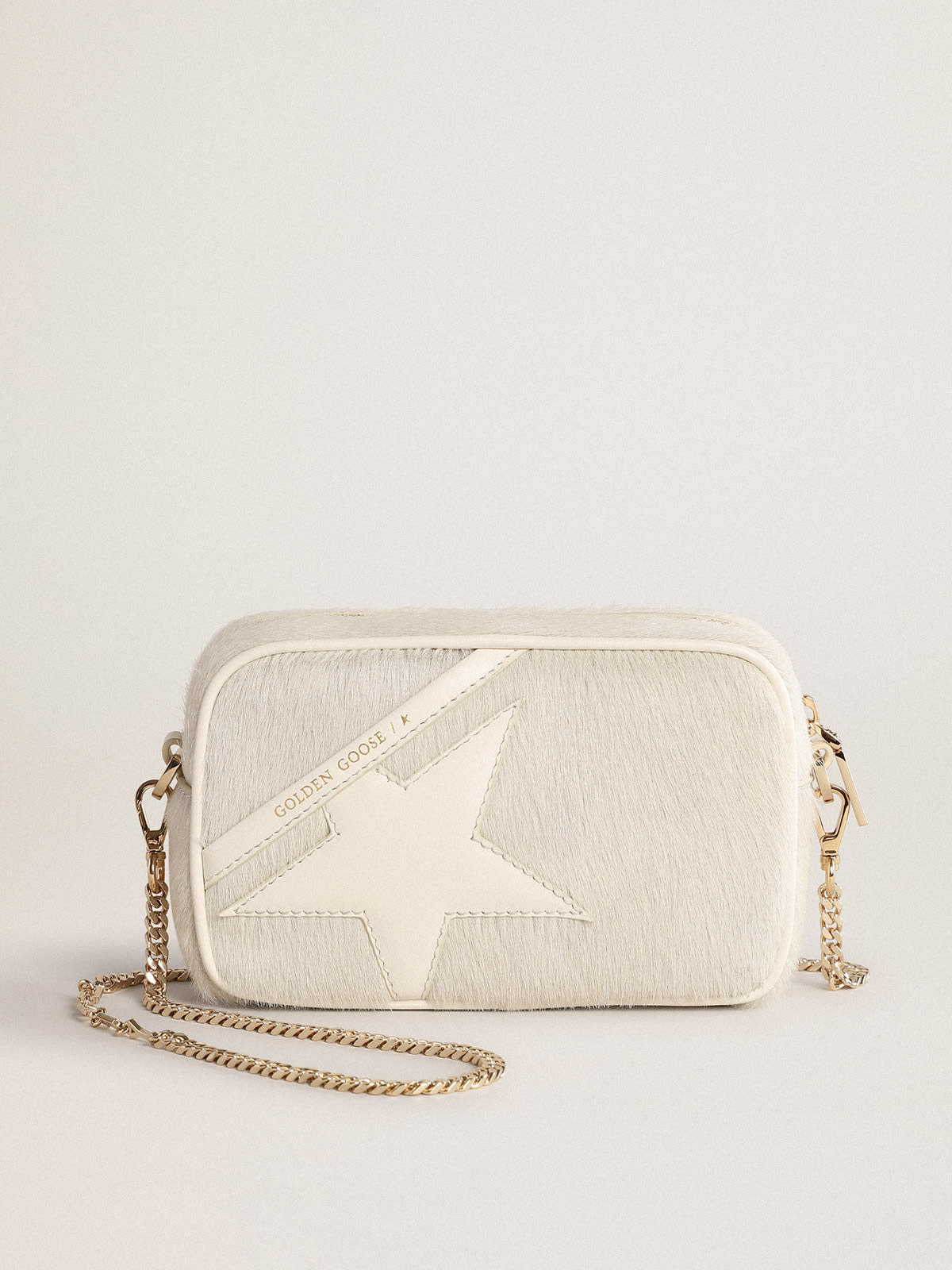 Golden Goose - Mini Star Bag de piel color blanco heritage con estrella tono sobre tono in 