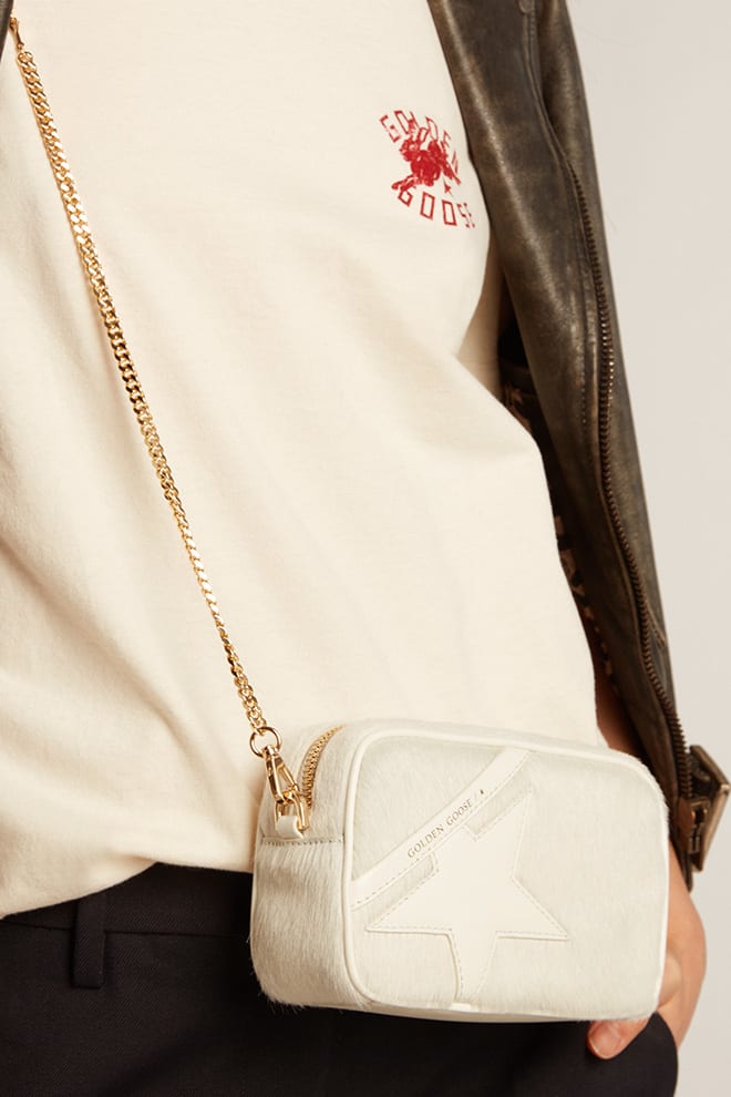 Golden Goose - Mini Star Bag en cuir blanc caractéristique avec étoile ton sur ton in 