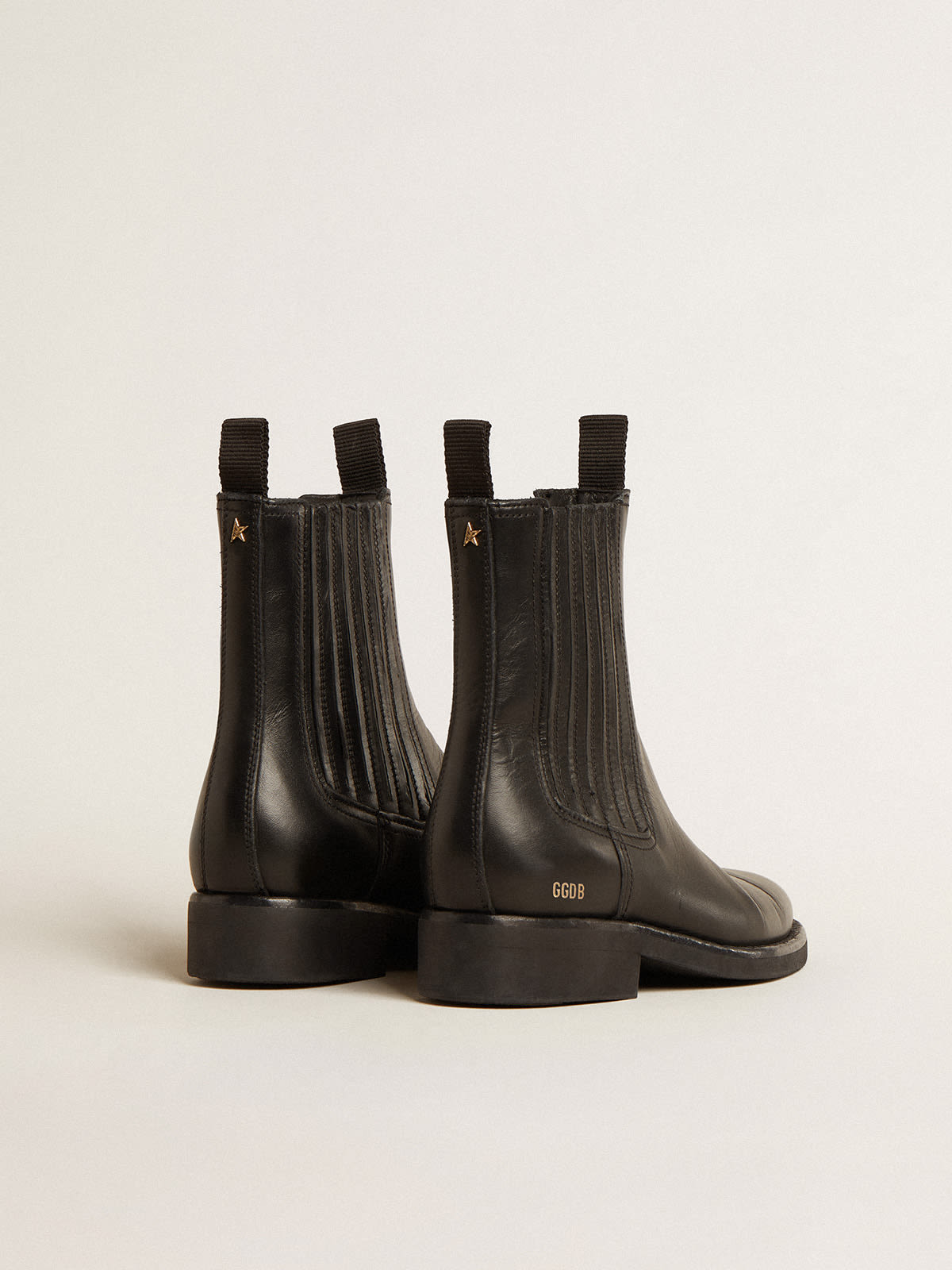 Golden Goose - Women’s Chelsea boots in black leather in 
