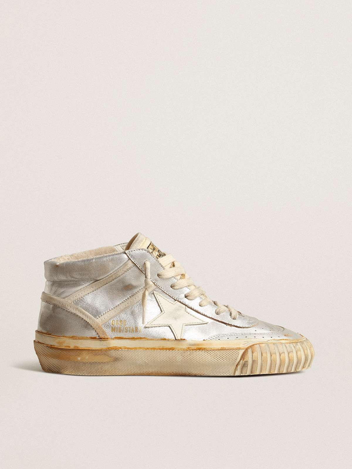 Golden Goose - Mid Star Donna in pelle laminata argento con stella color avorio in 