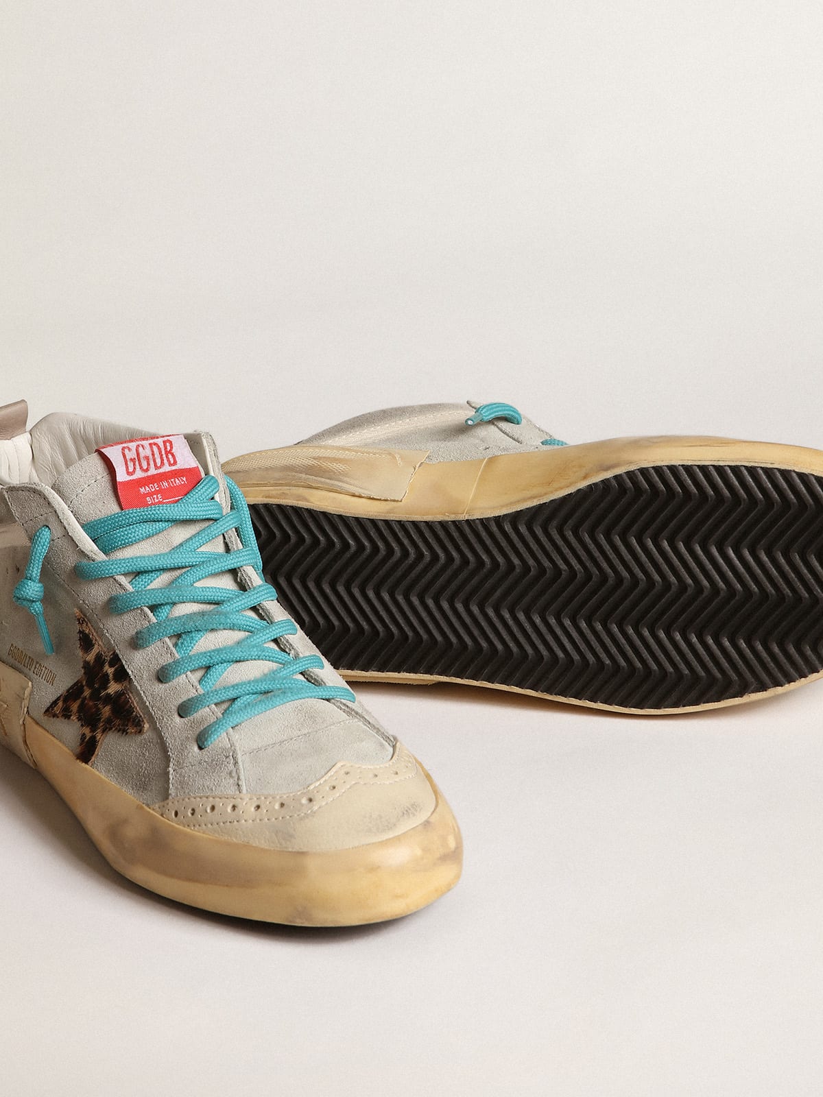 Golden Goose - Men’s Mid Star LAB in gray with leopard-print pony skin star  in 