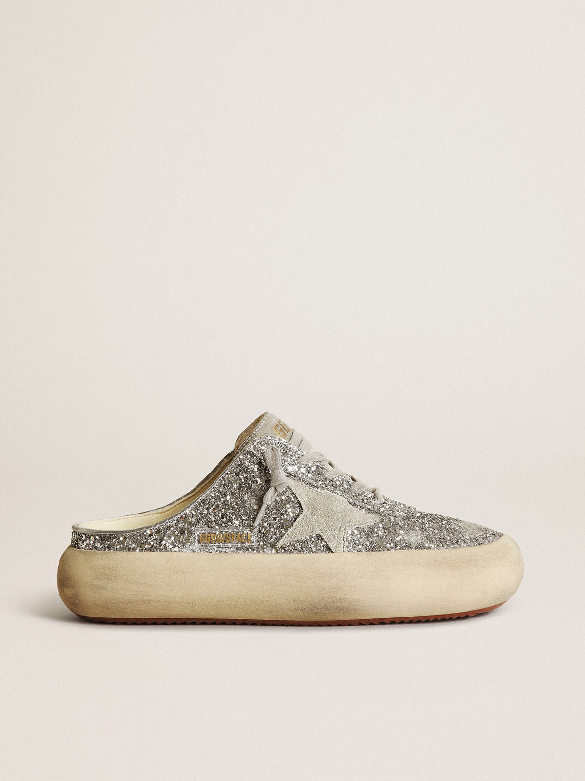 Golden Goose - Space-Star Damensabot aus Glitzer mit Stern und Lasche in Eisgrau in 