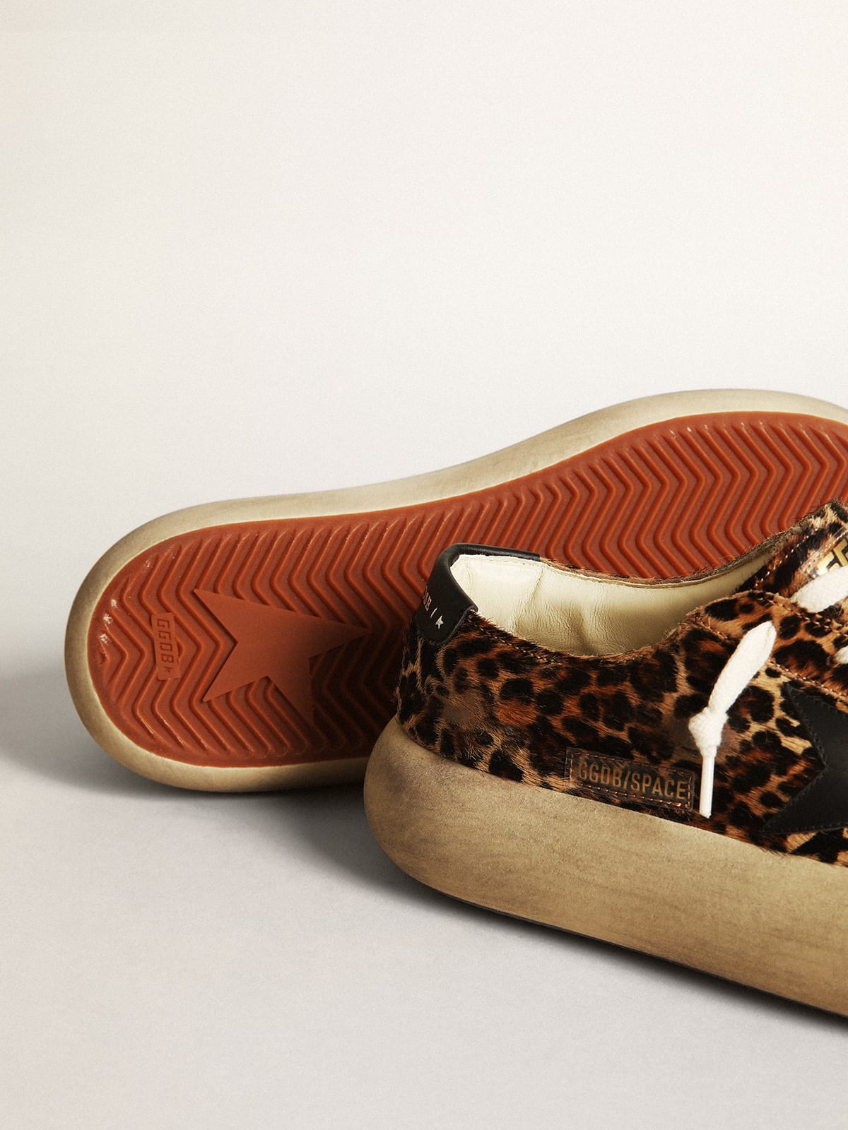 Golden Goose - Women's Space-Star in leopard print pony skin with black star in 