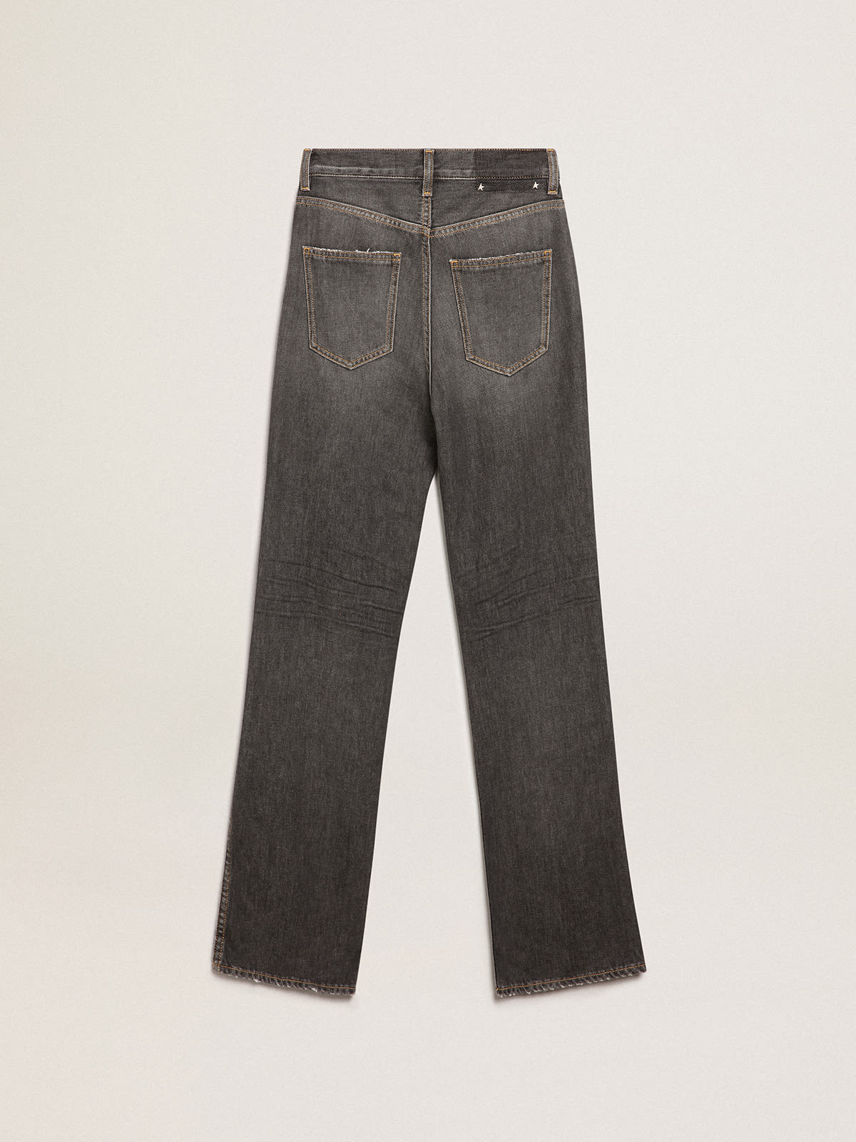 Women's black jeans with stonewashed effect