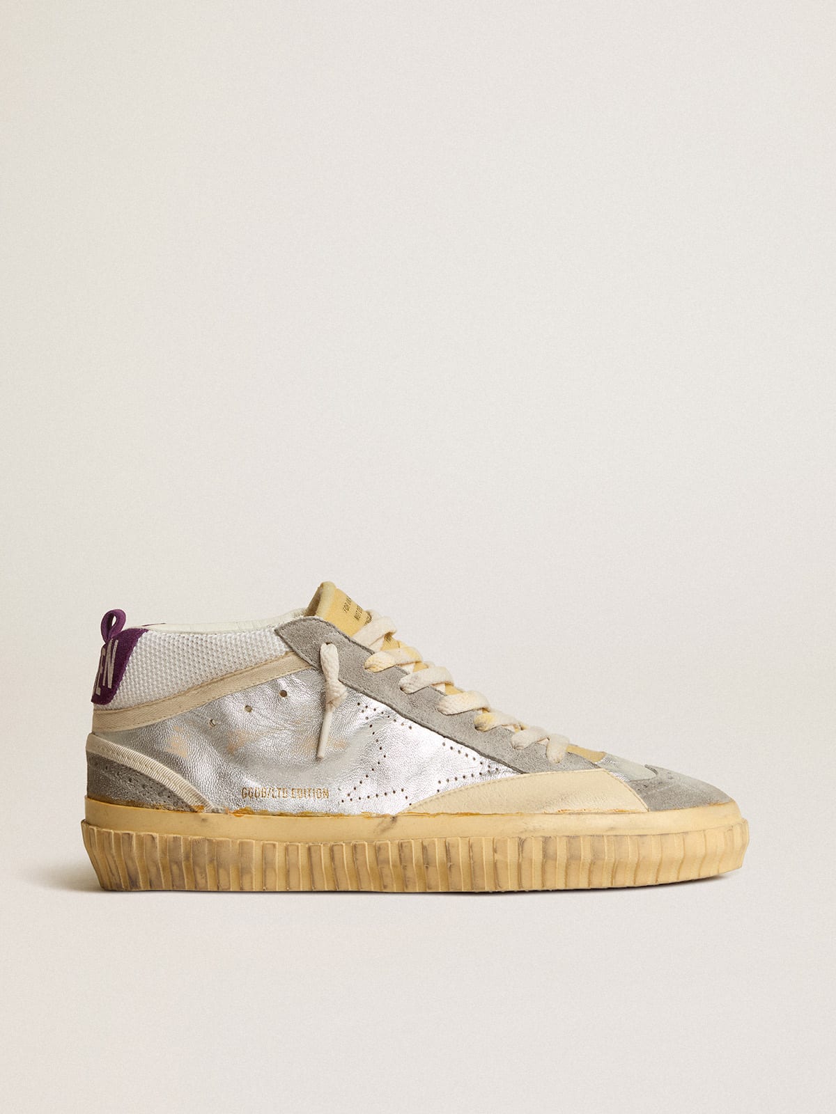 Mid Star LAB in silver metallic leather and mesh with perforated star |  Golden Goose