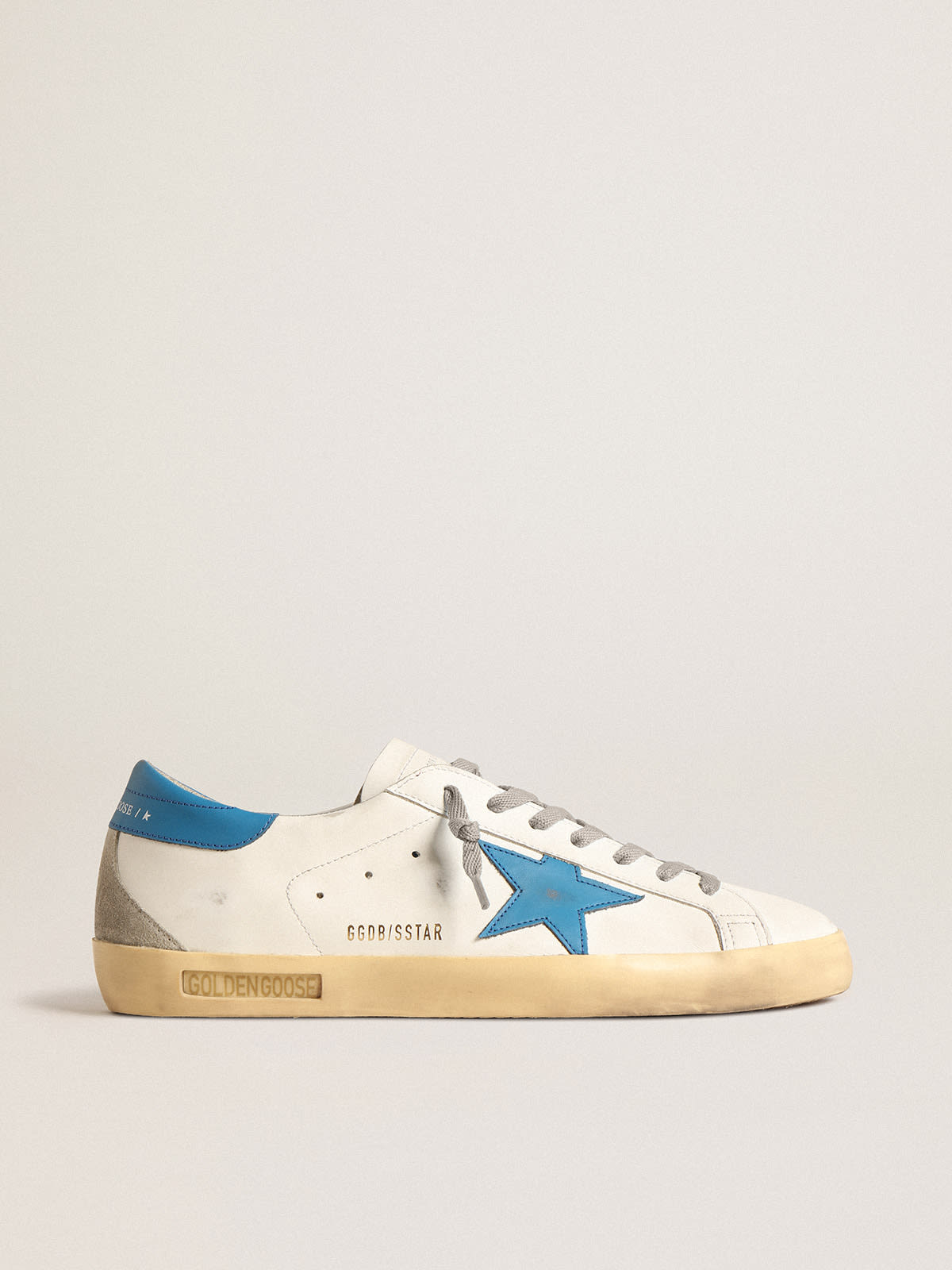 Golden Goose - Super-Star in nappa with light blue leather star and heel tab in 