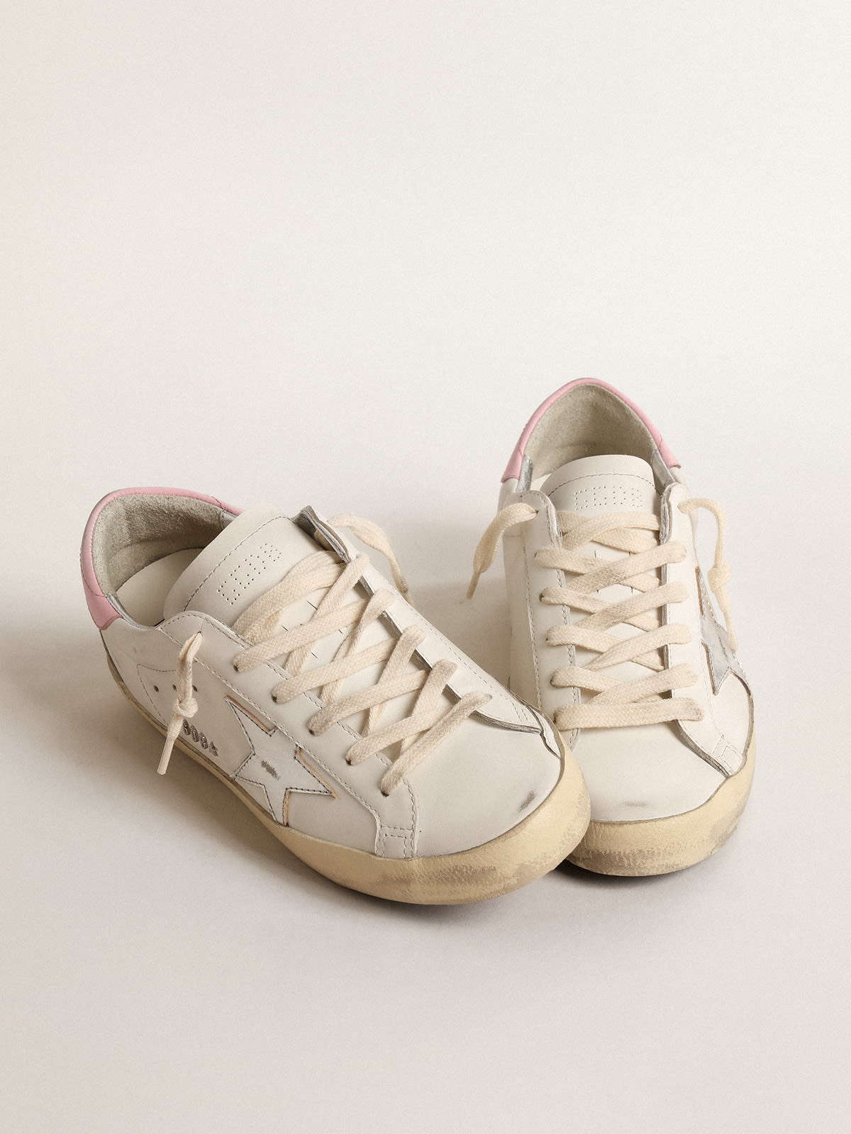 Super-Star with silver leather star and pink heel tab | Golden Goose