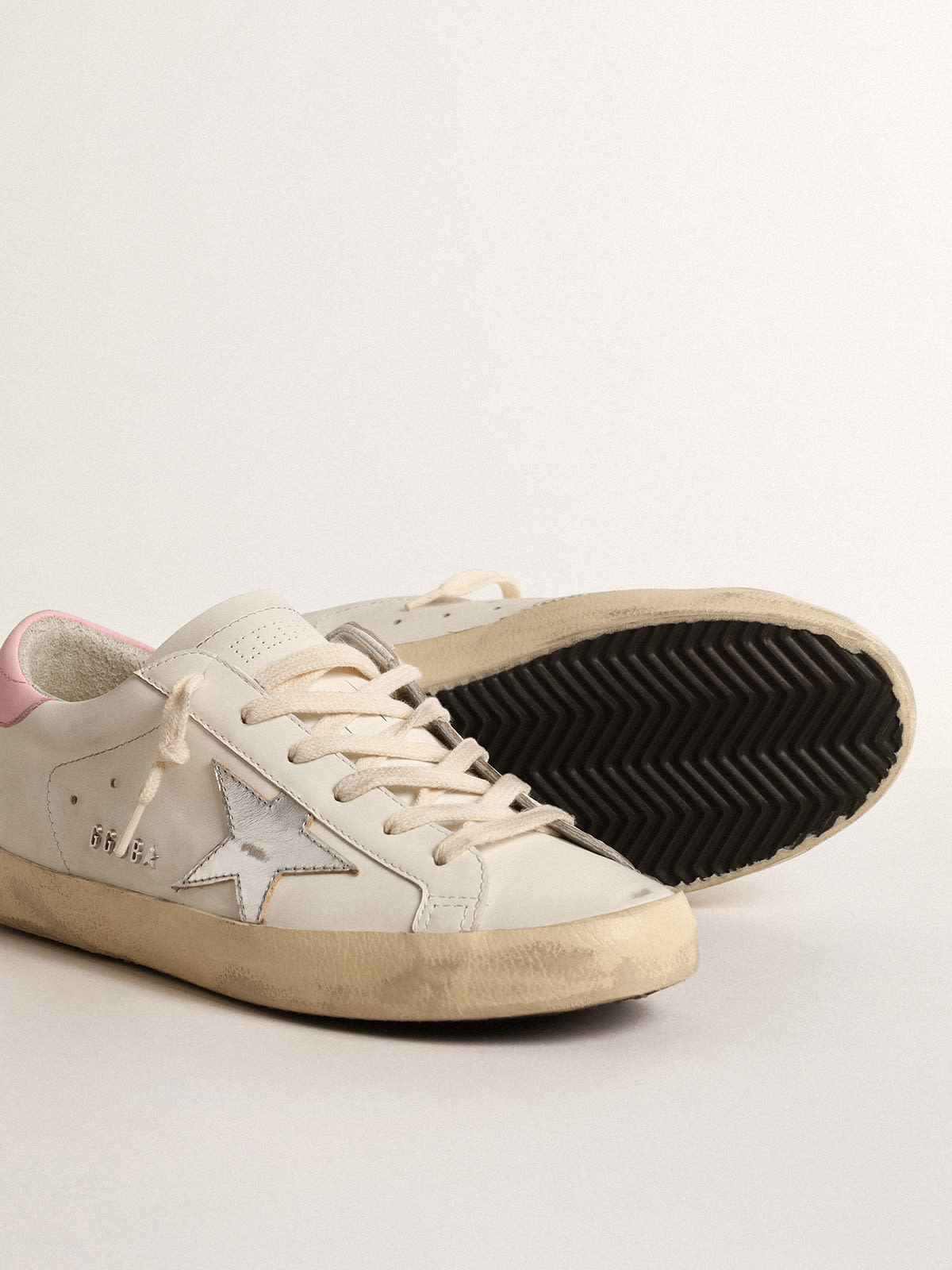 Golden Goose - Super-Star with silver leather star and pink heel tab in 
