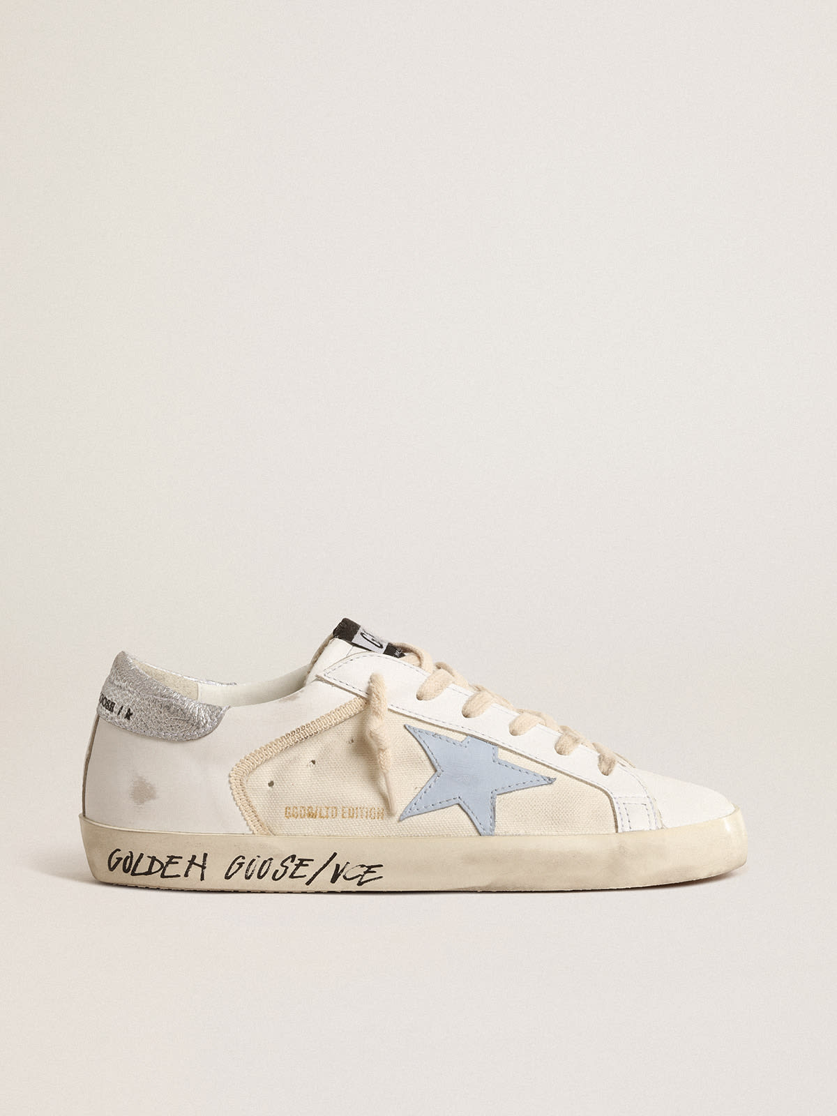 Super-Star LTD with light blue star and silver leather heel tab | Golden  Goose