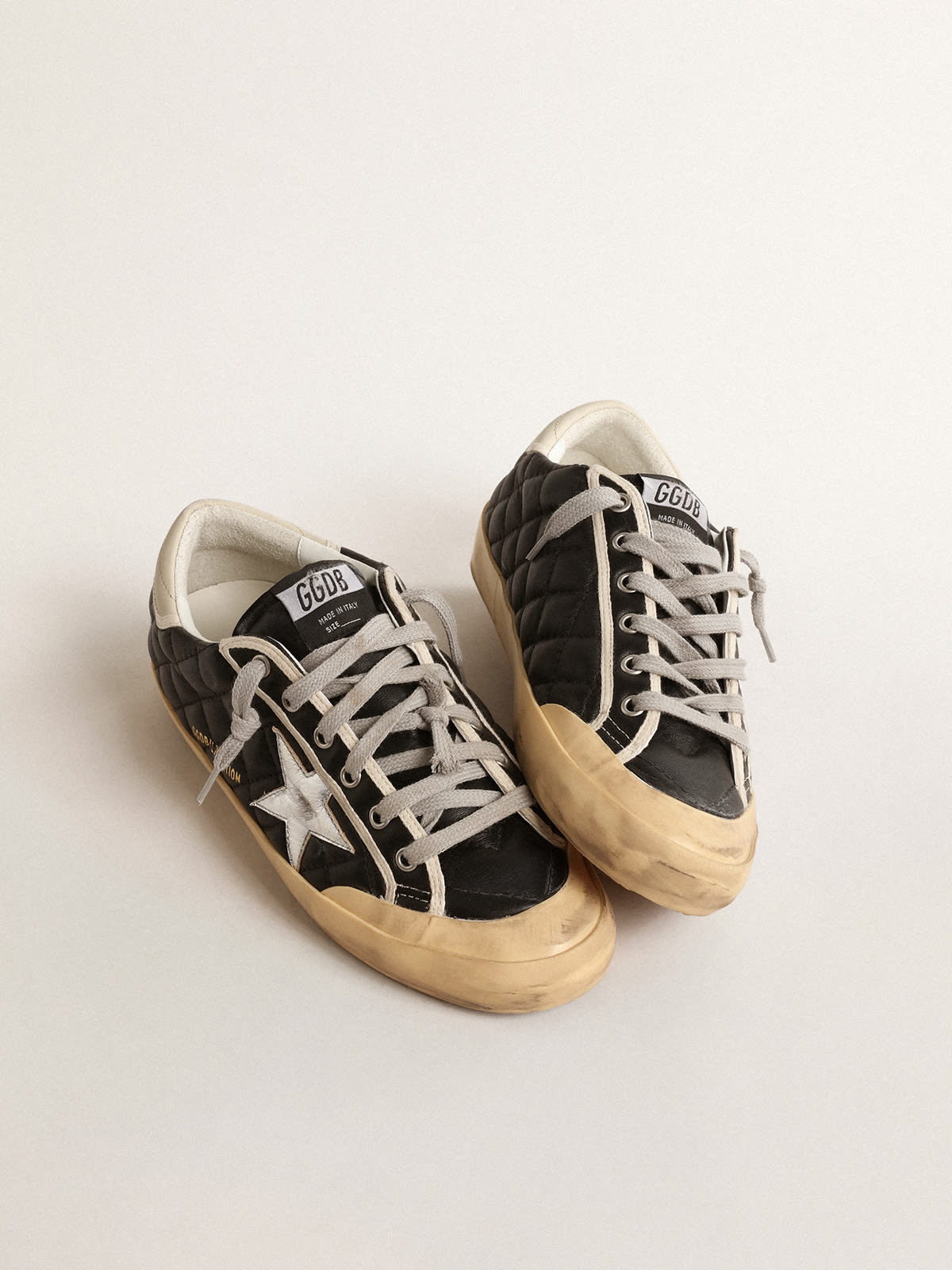 Golden Goose - Super-Star Penstar in black matelassé nappa with silver star in 