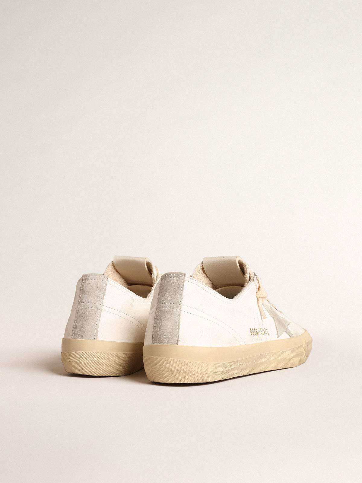 V-Star in nappa leather with ice-gray suede star and heel tab | Golden Goose