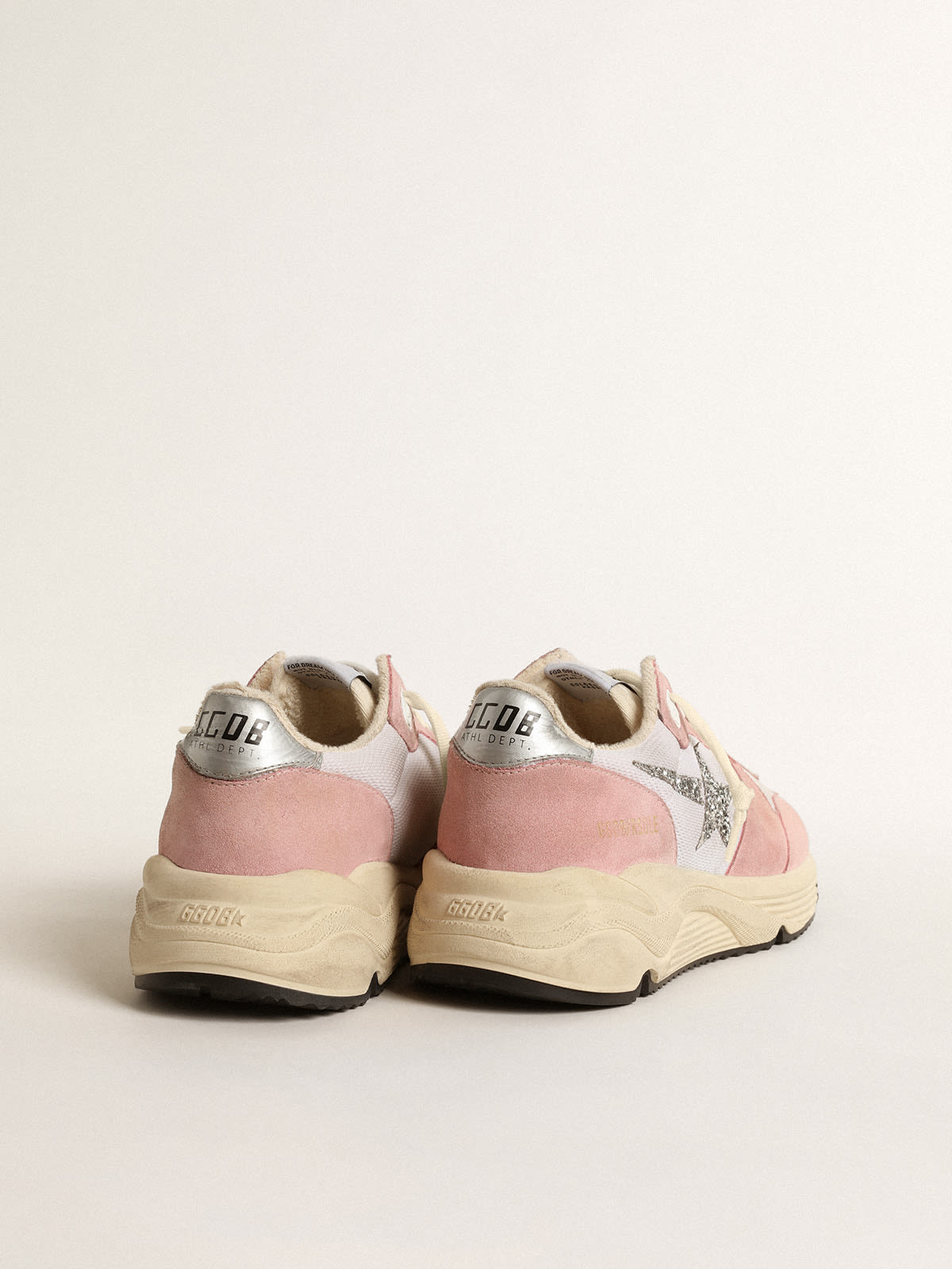 Golden Goose - Running Sole de malla gris y ante con estrella con purpurina plateada in 