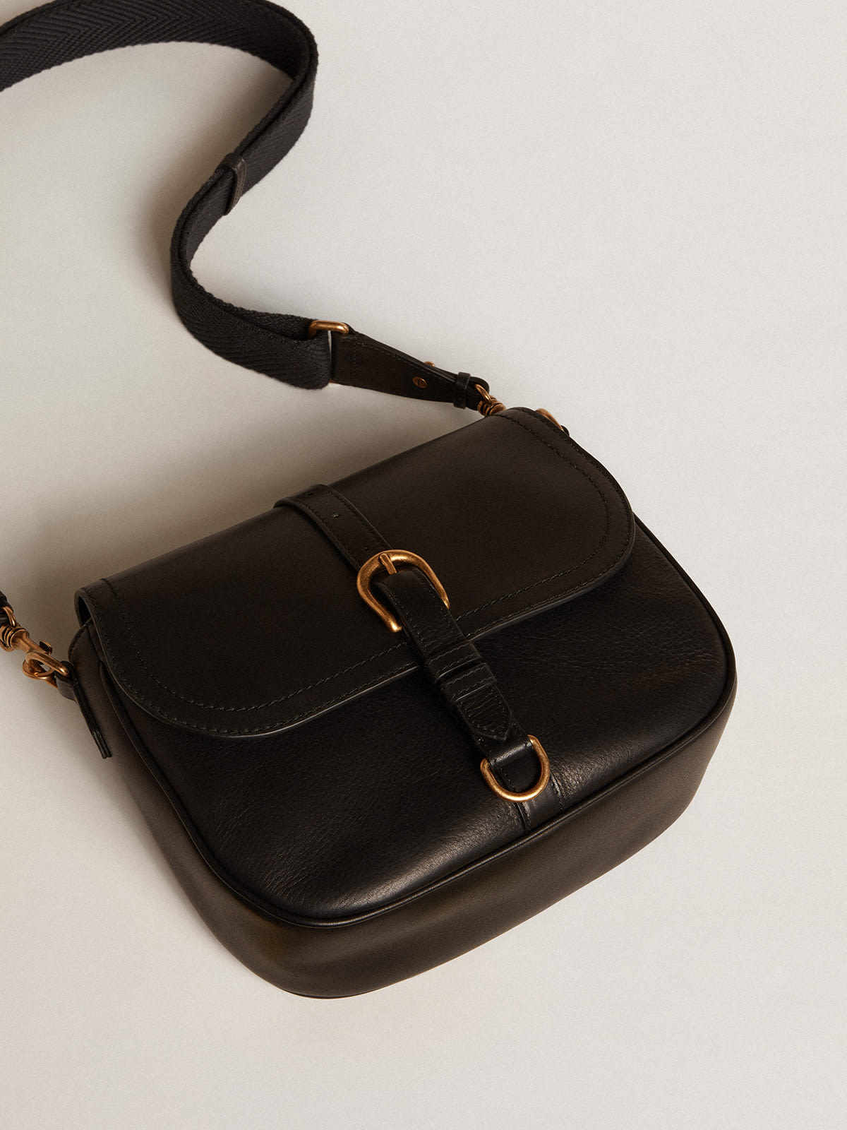 Black Leather Bag With Shoulder Strap