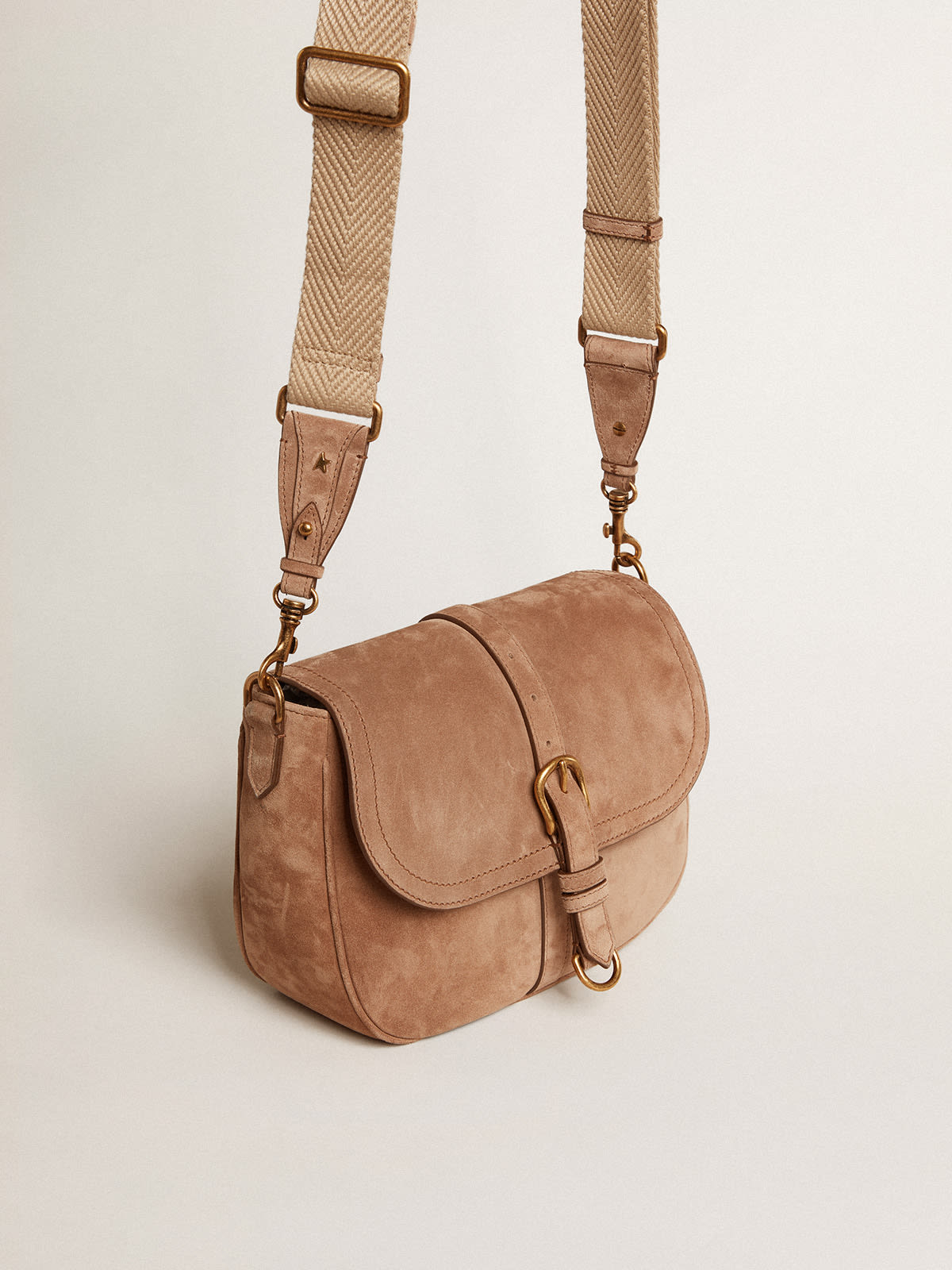 Golden Goose - Medium Sally Bag in ash-colored suede with contrasting buckle and shoulder strap in 