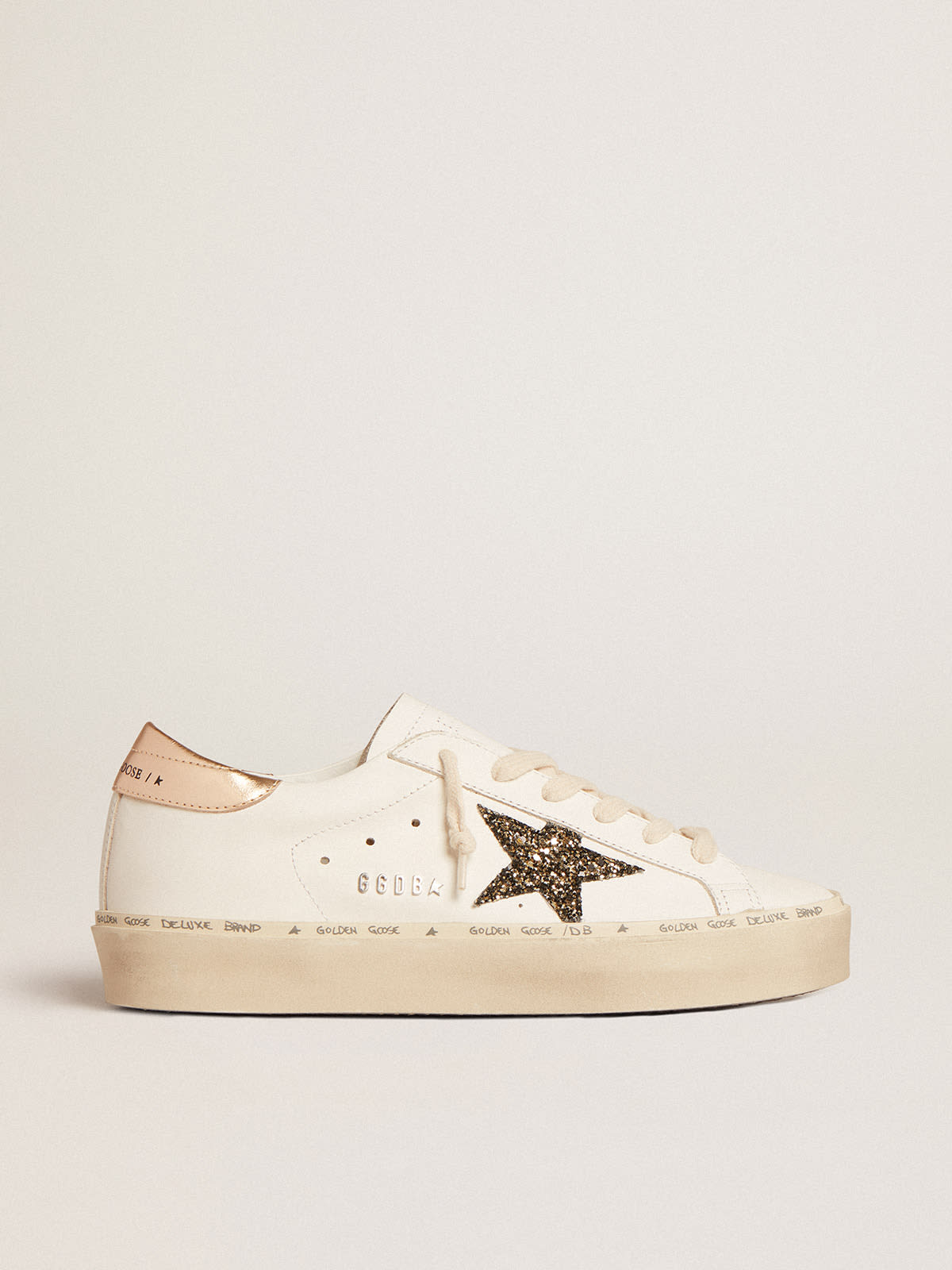 Golden goose gold store star sneakers