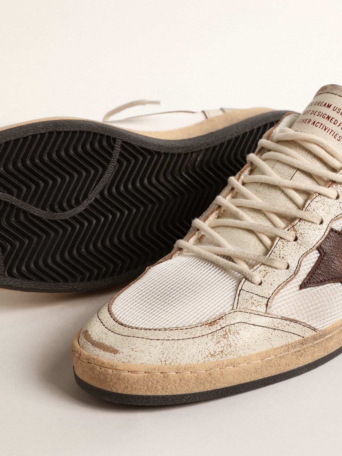 Golden Goose - Ball Star LTD in ecru leather and white mesh with brown star in 