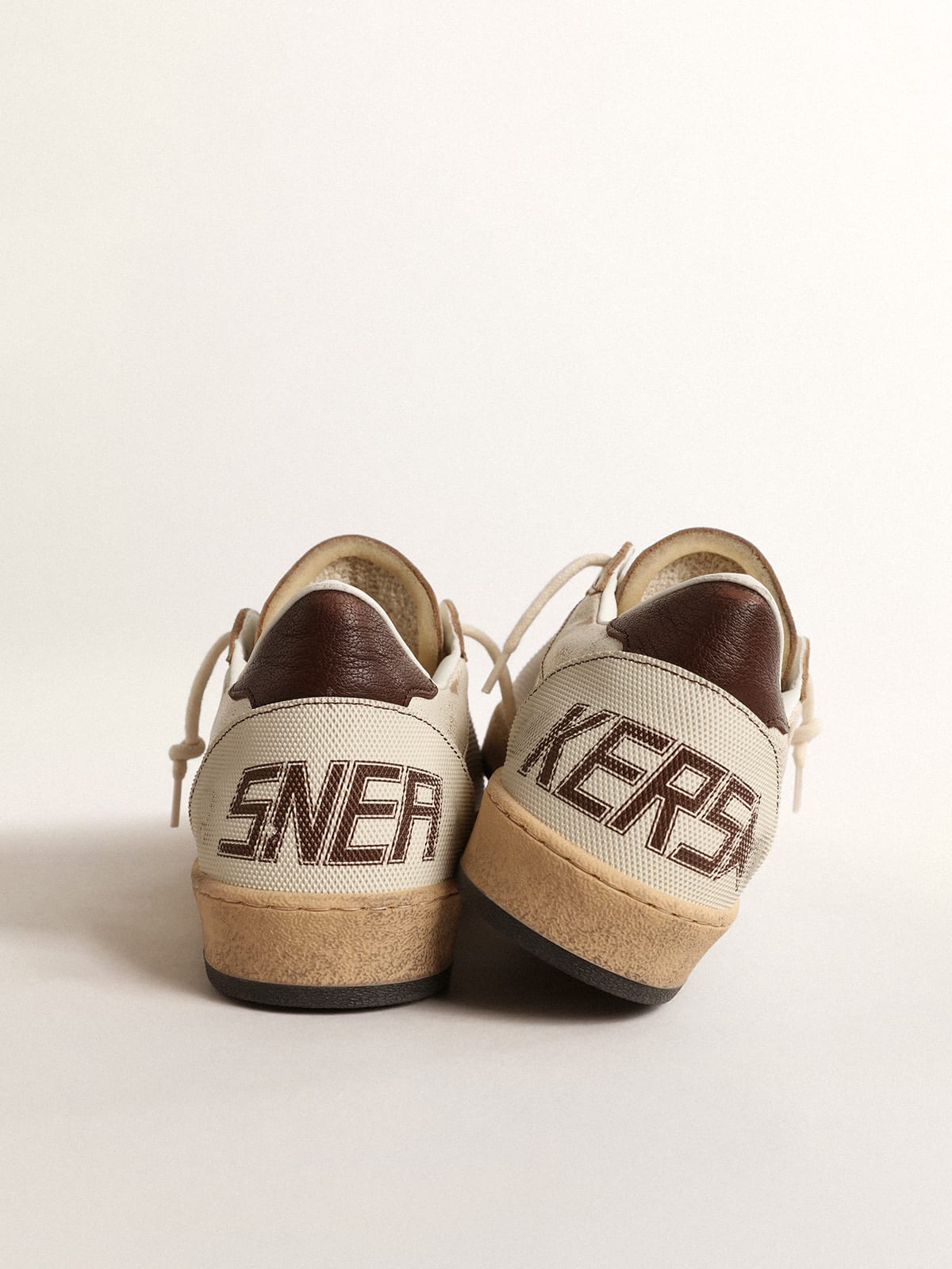 Golden Goose - Ball Star LTD in ecru leather and white mesh with brown star in 