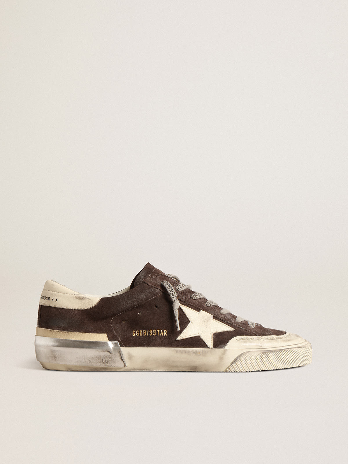 Golden Goose - Super-Star in gray suede with ecru nappa star and heel tab in 