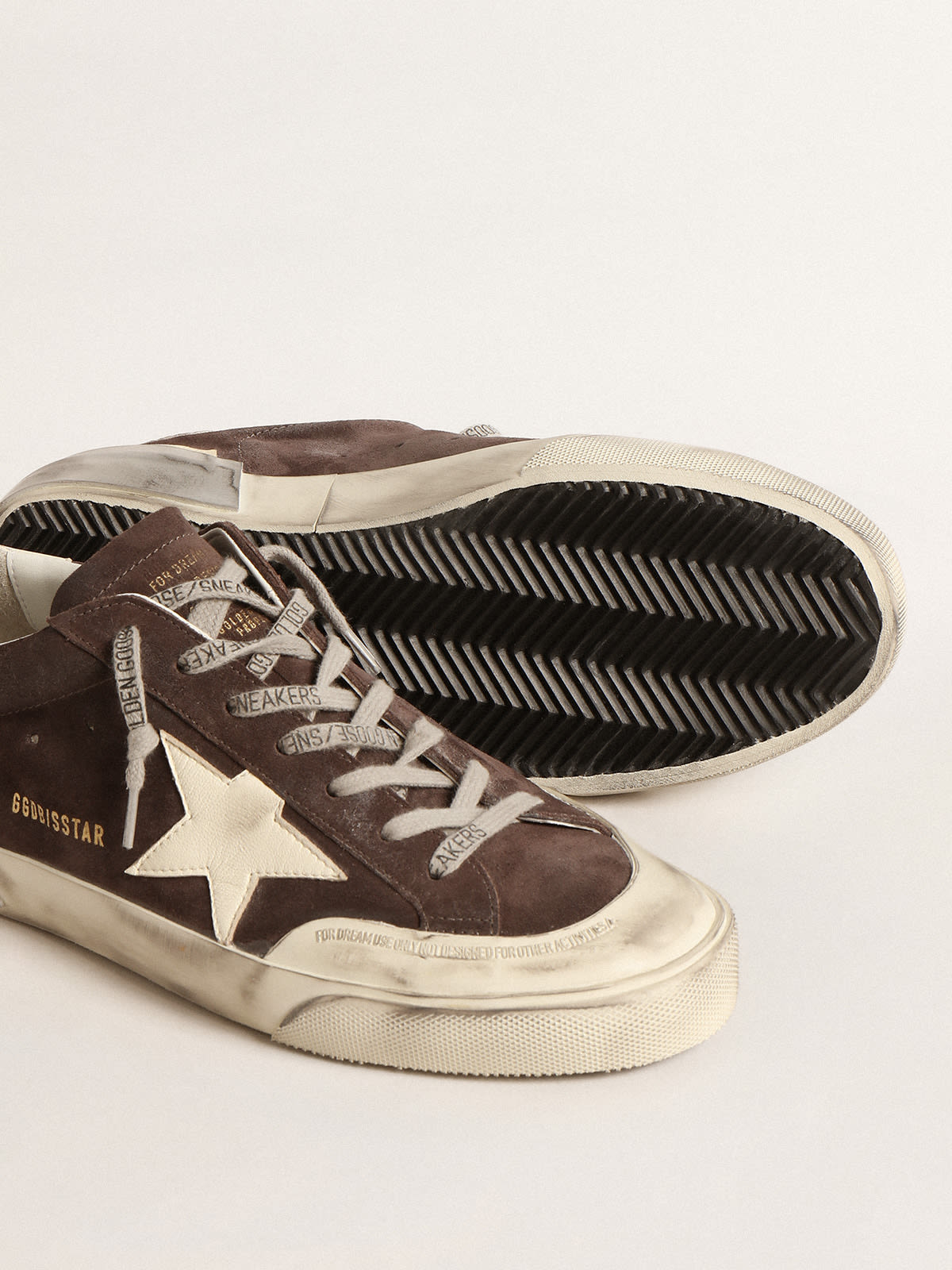 Golden Goose - Super-Star in gray suede with ecru nappa star and heel tab in 