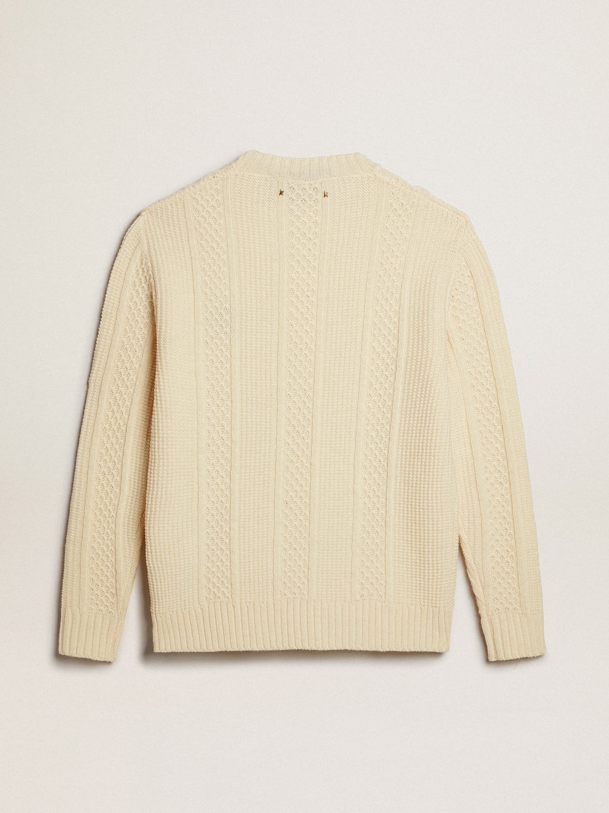 Golden Goose - Round-neck sweater in wool with embroidery on the heart in 