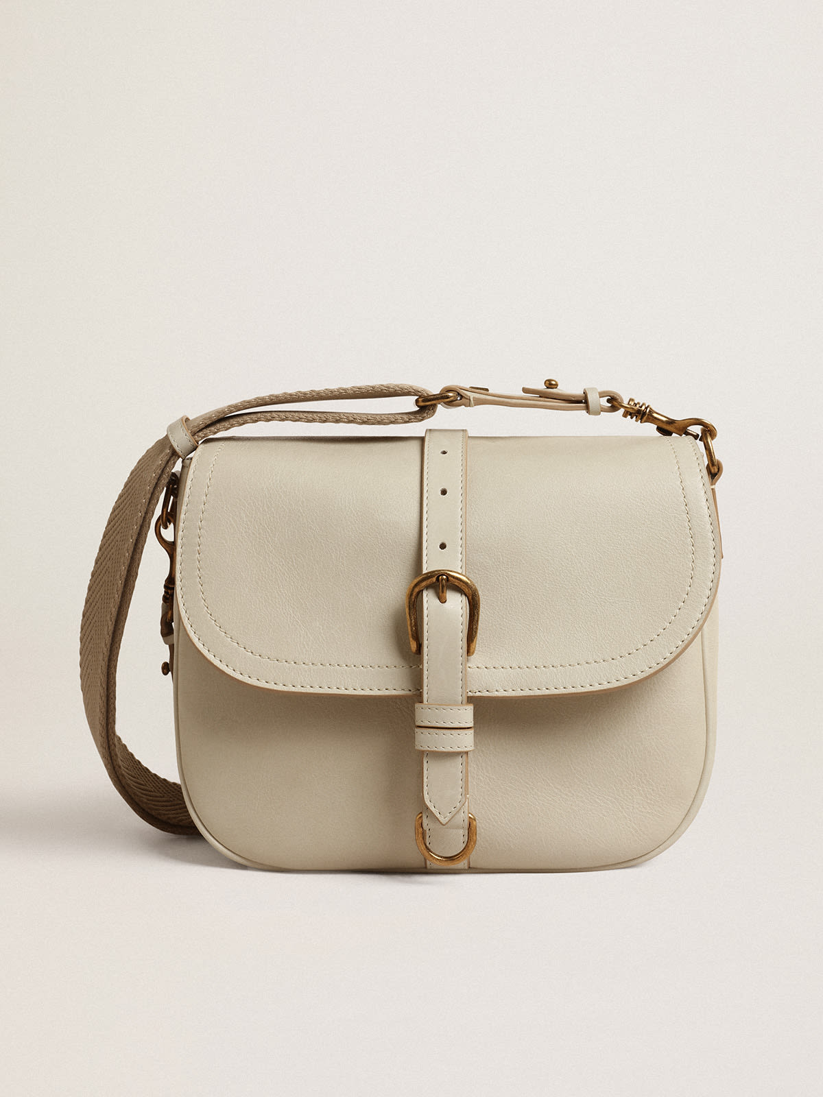 Medium Sally Bag in porcelain leather with buckle and contrasting